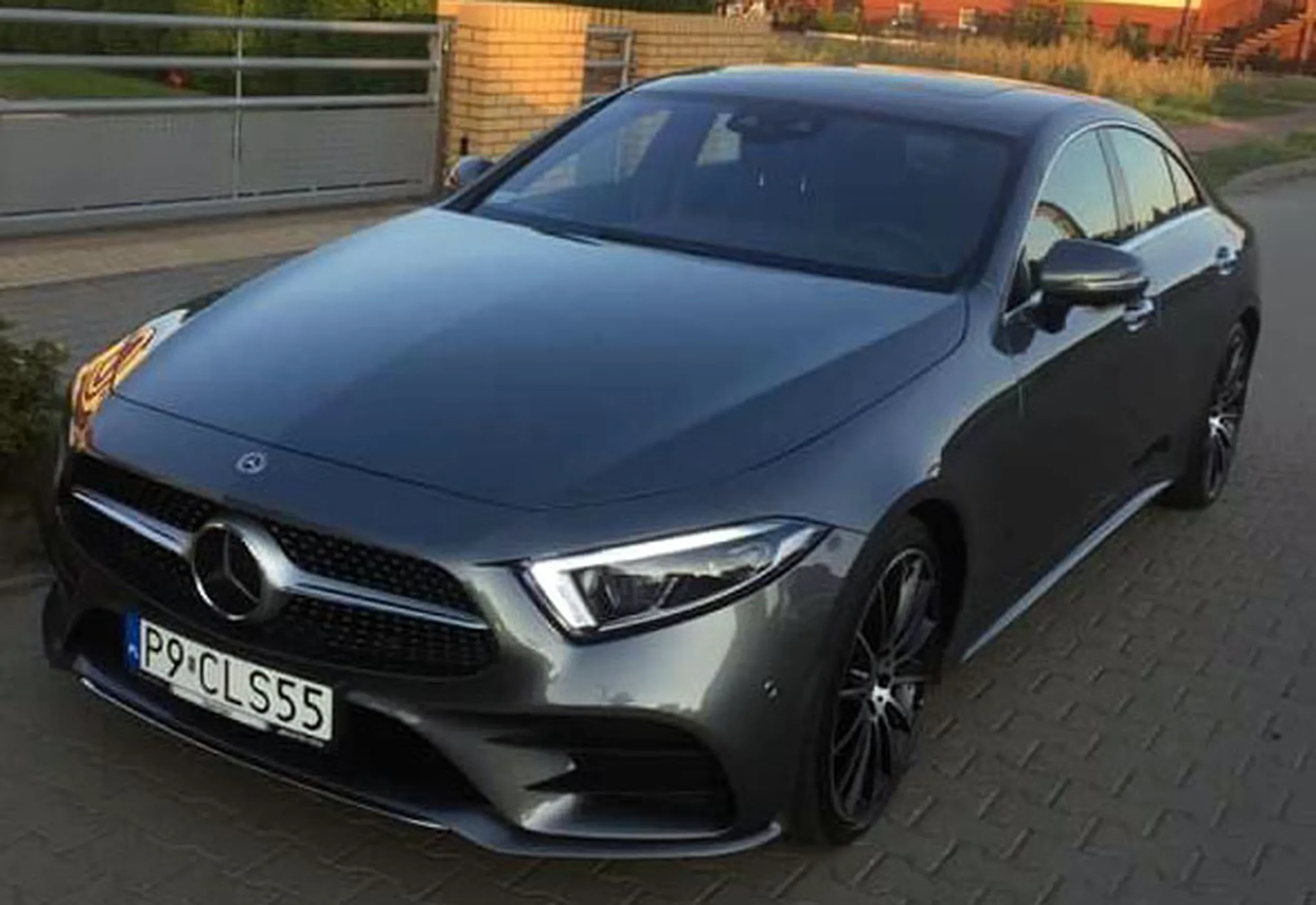 Fajny numer, blacha P9 CLS55