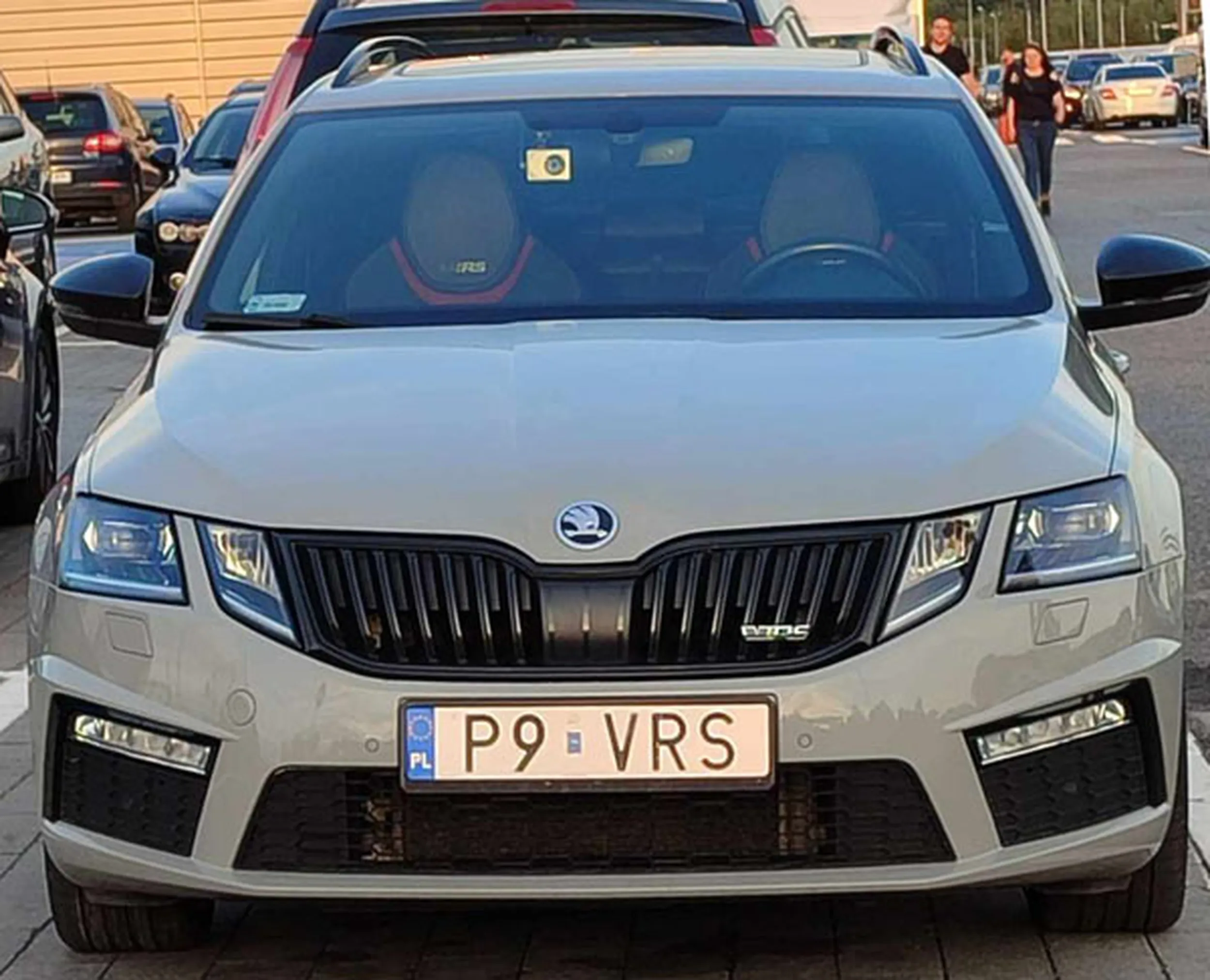 Fajny numer, blacha P9 VRS