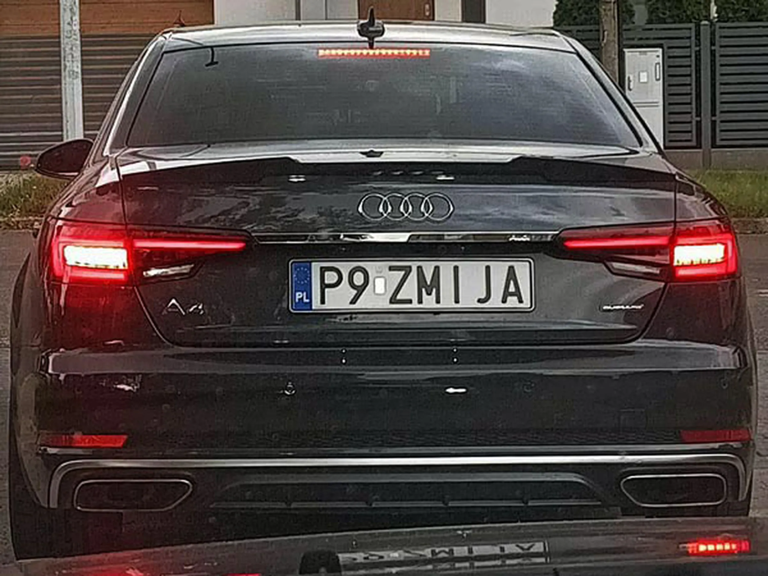 Fajny numer, blacha P9 ZMIJA