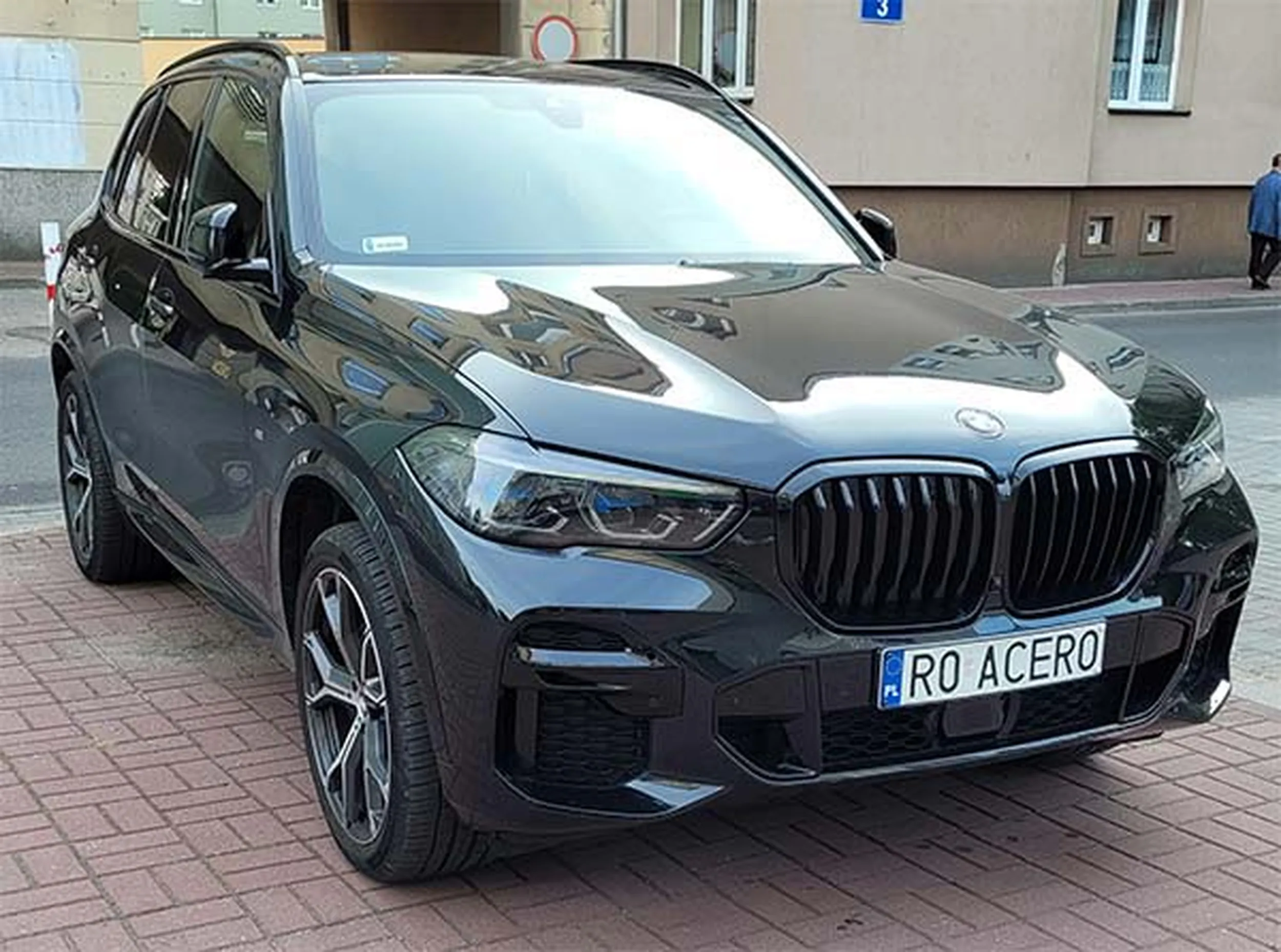 Fajny numer, blacha R0 ACERO