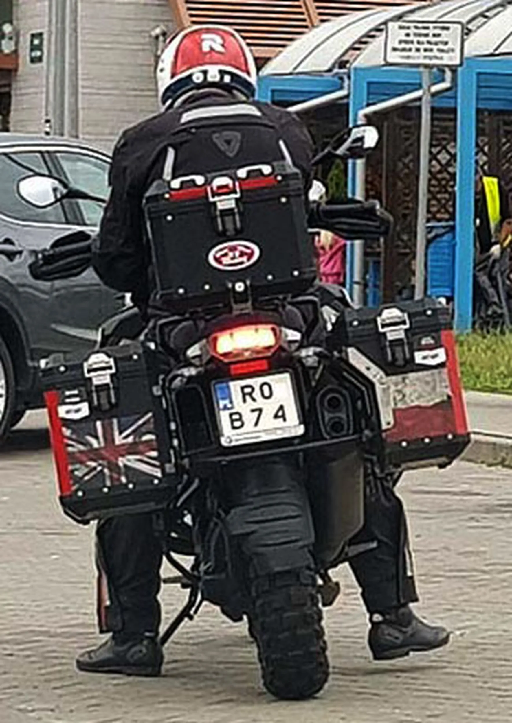 Fajny numer, blacha R0 B74