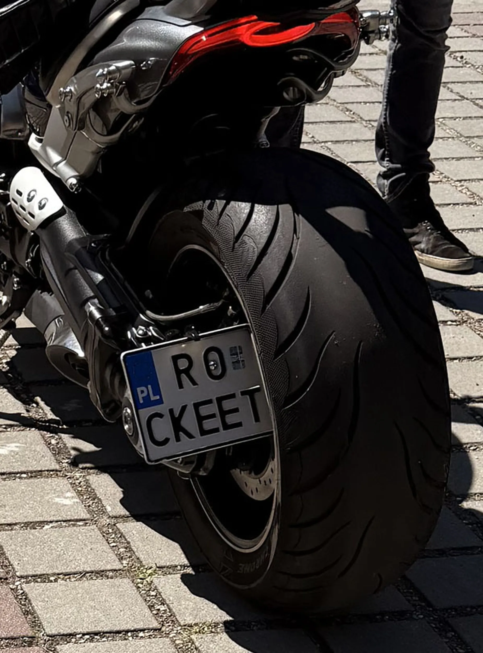 Fajny numer, blacha R0 CKEET