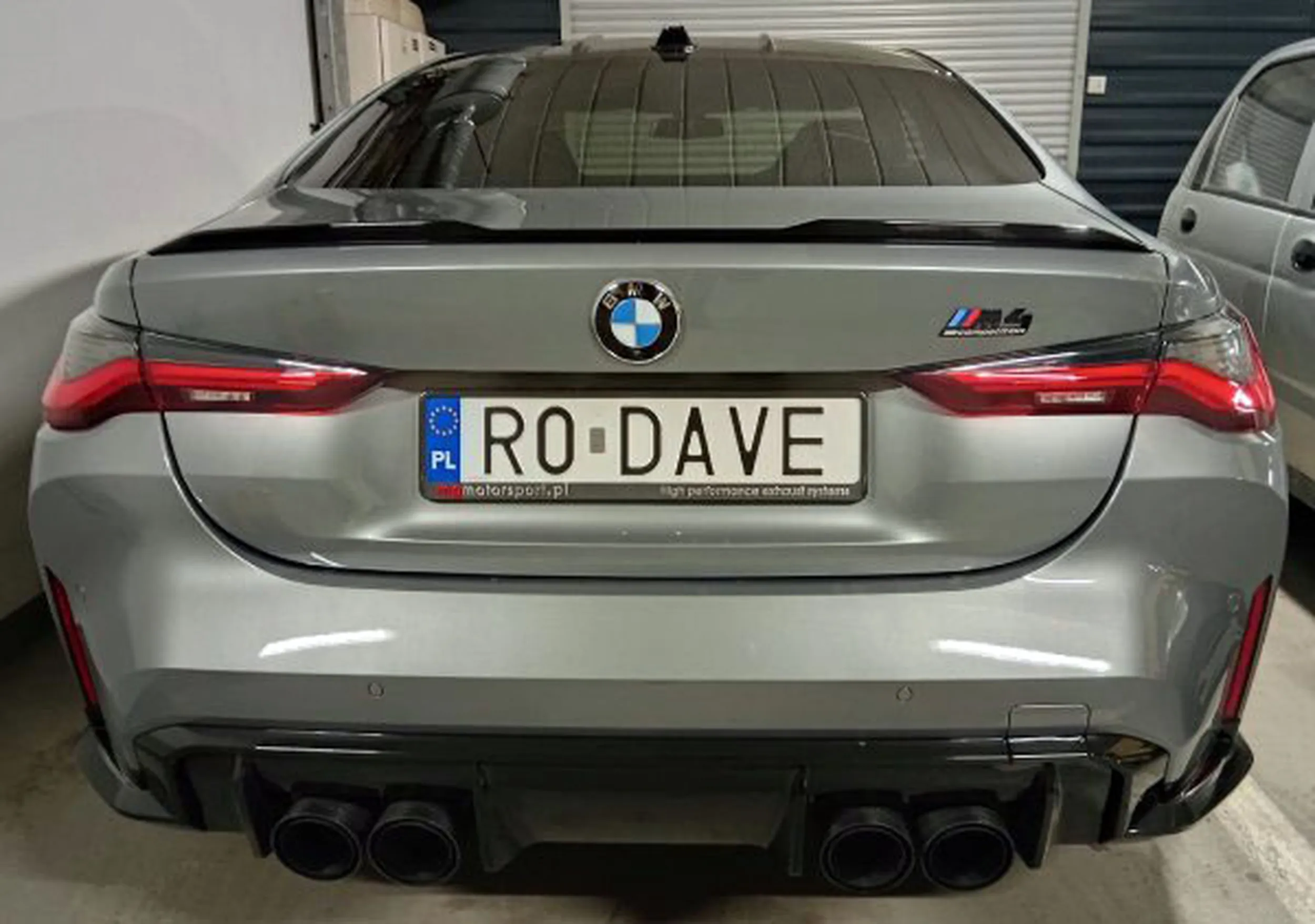 Fajny numer, blacha R0 DAVE