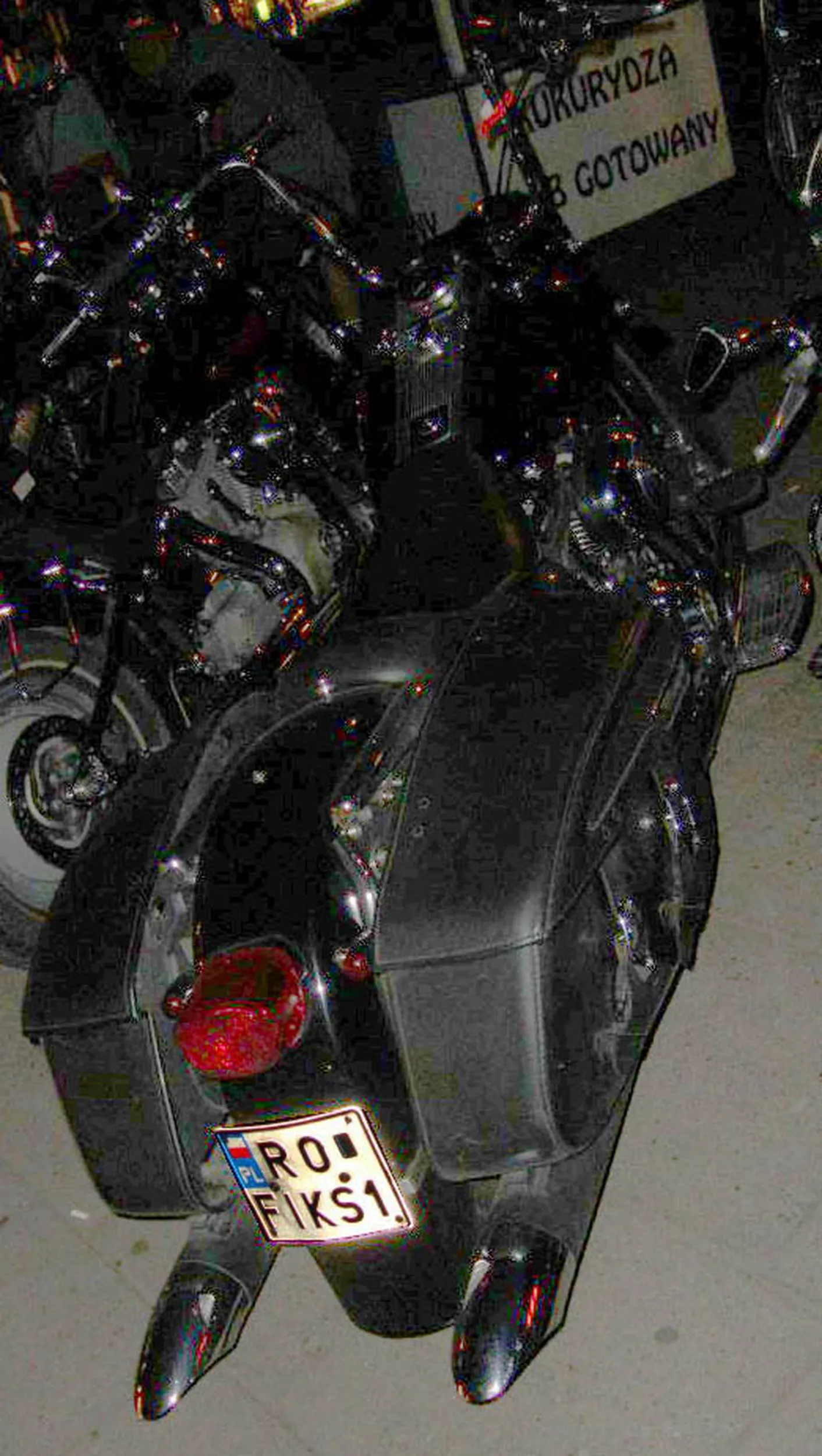 Fajny numer, blacha R0 FIKS1