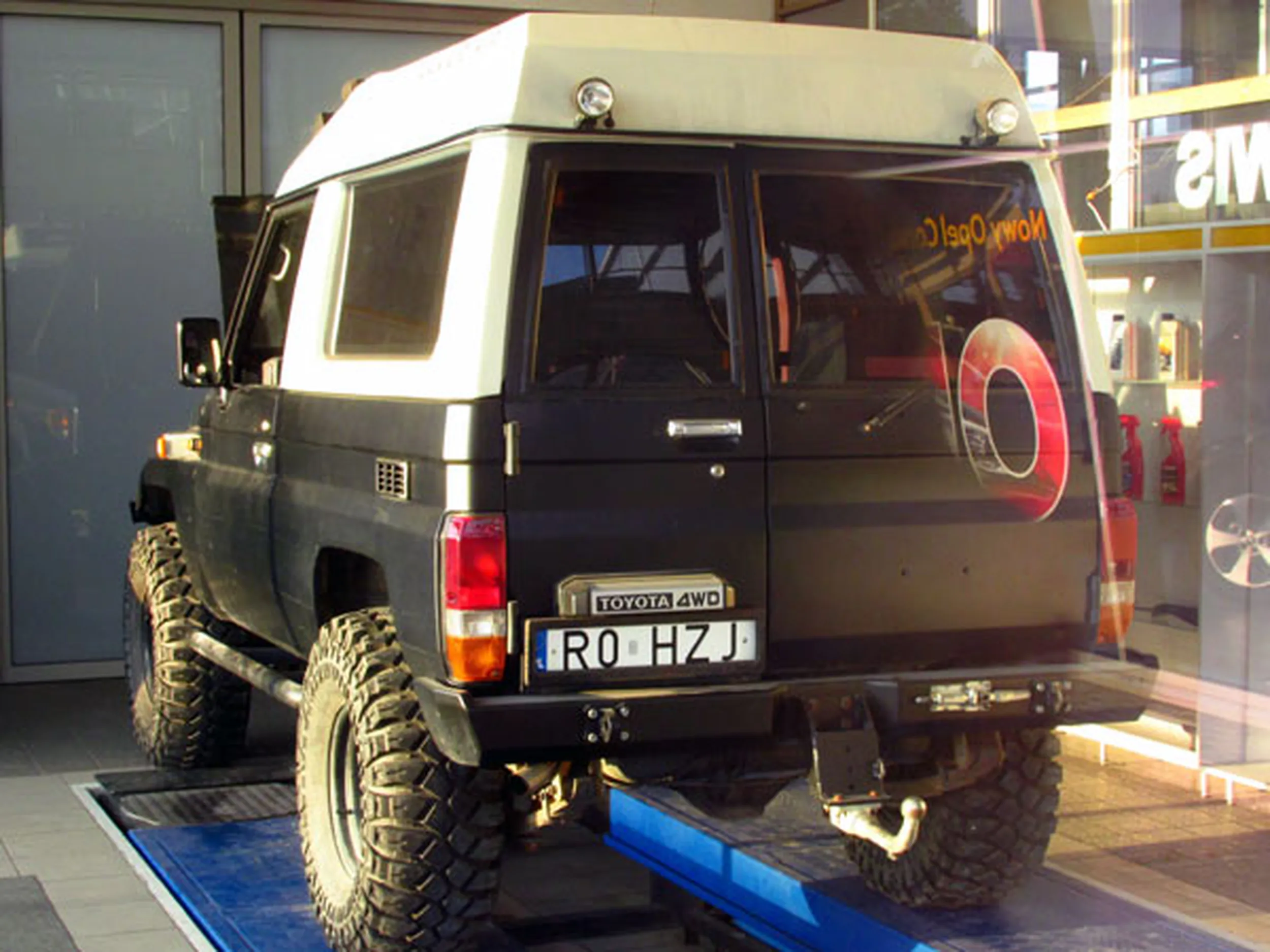 Fajny numer, blacha R0 HZJ