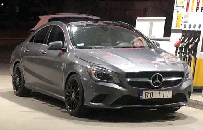 Fajny numer, blacha R0 III