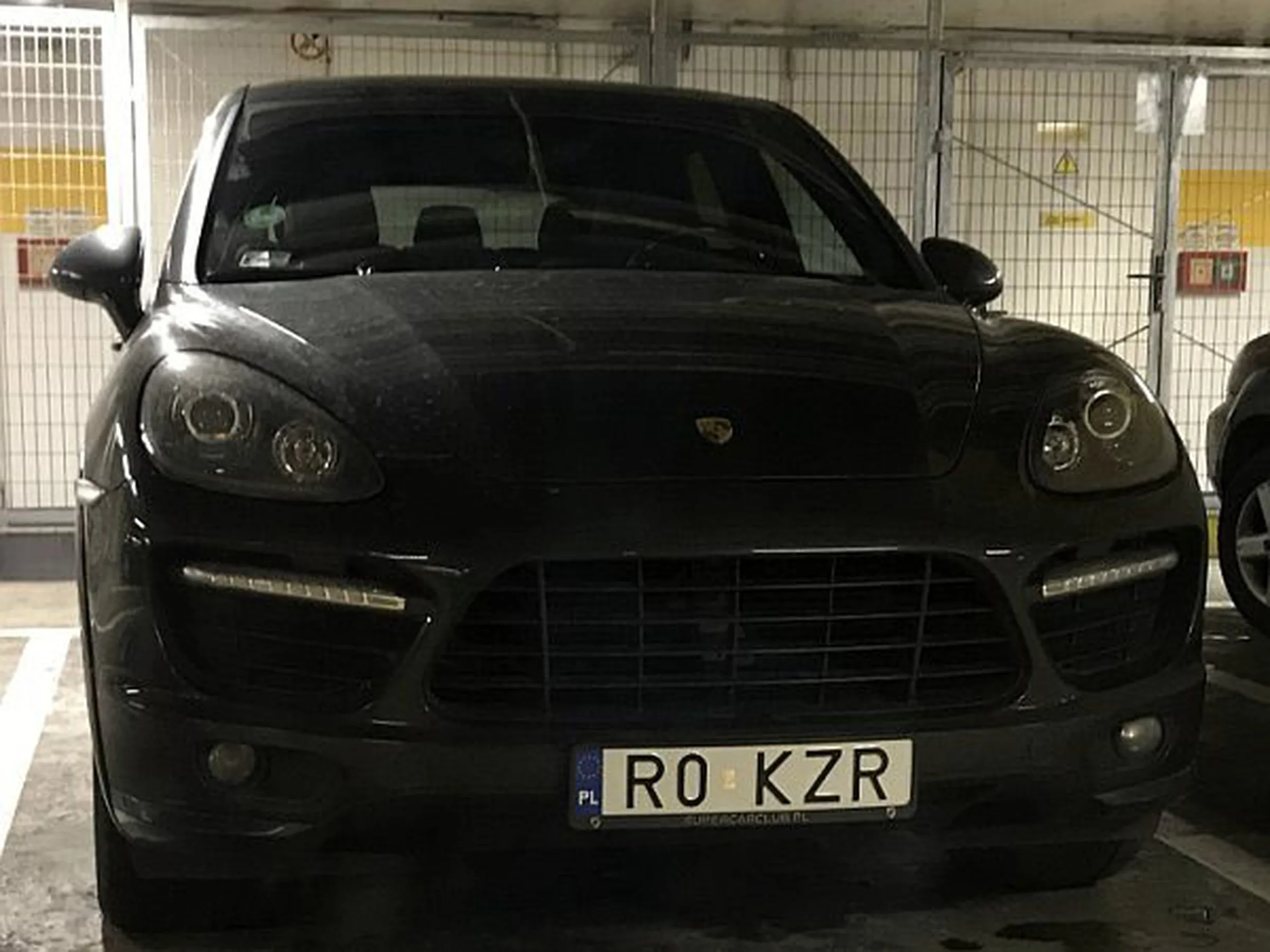 Fajny numer, blacha R0 KZR