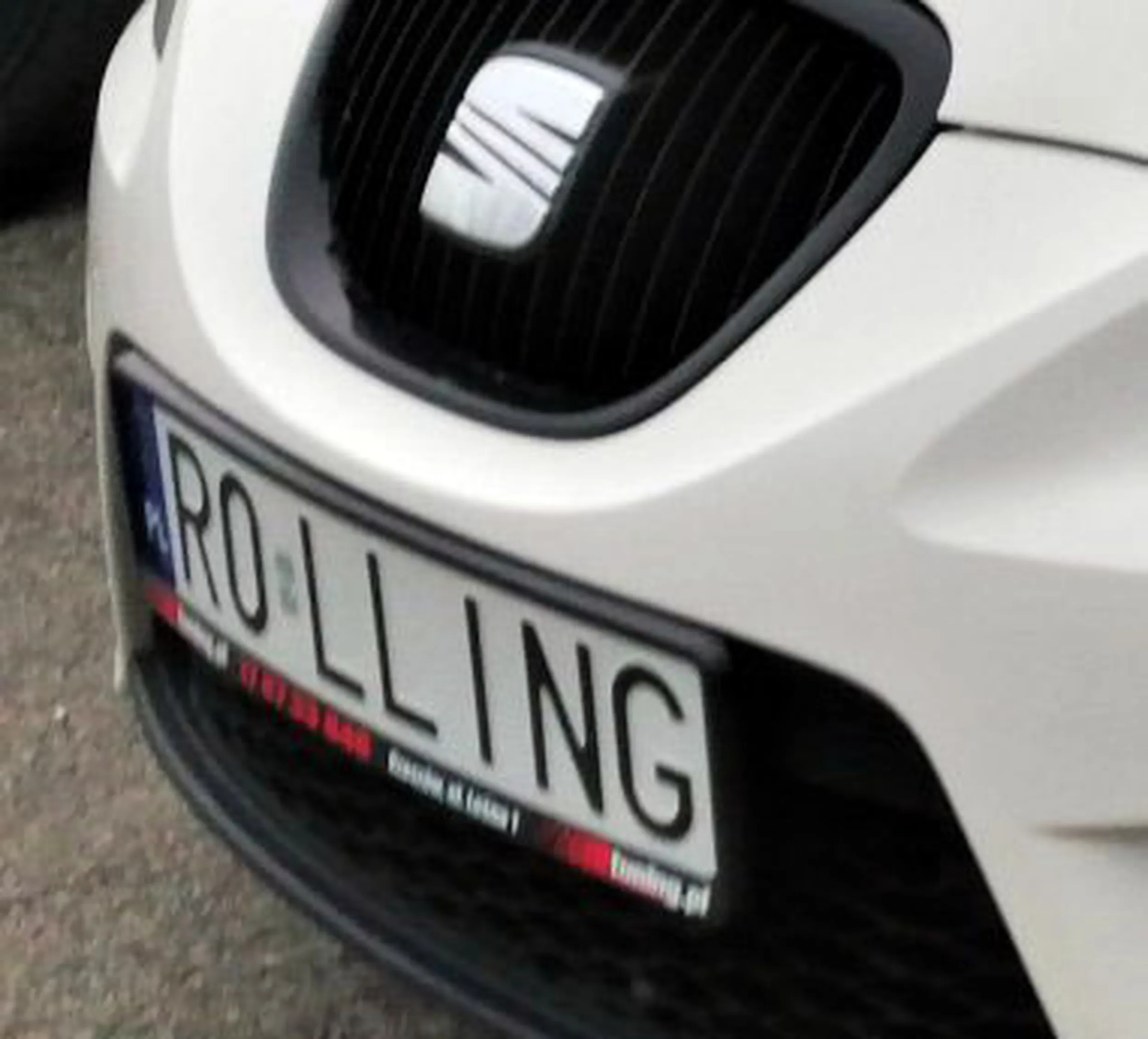 Fajny numer, blacha R0 LLING