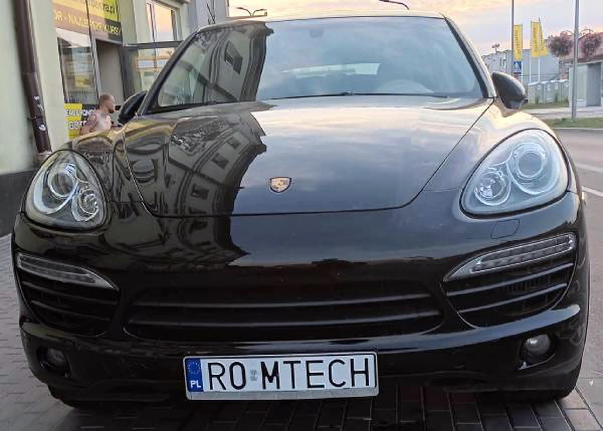 Fajny numer, blacha R0 MTECH