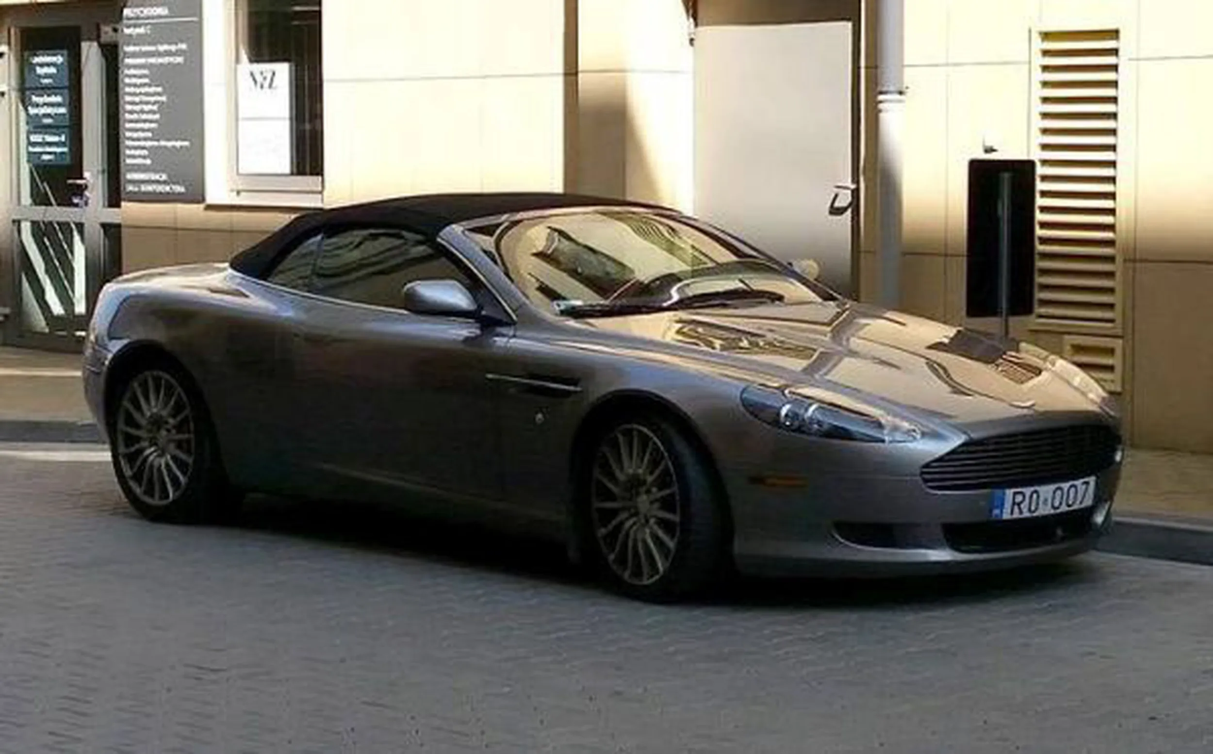 Fajny numer, blacha R0 OO7