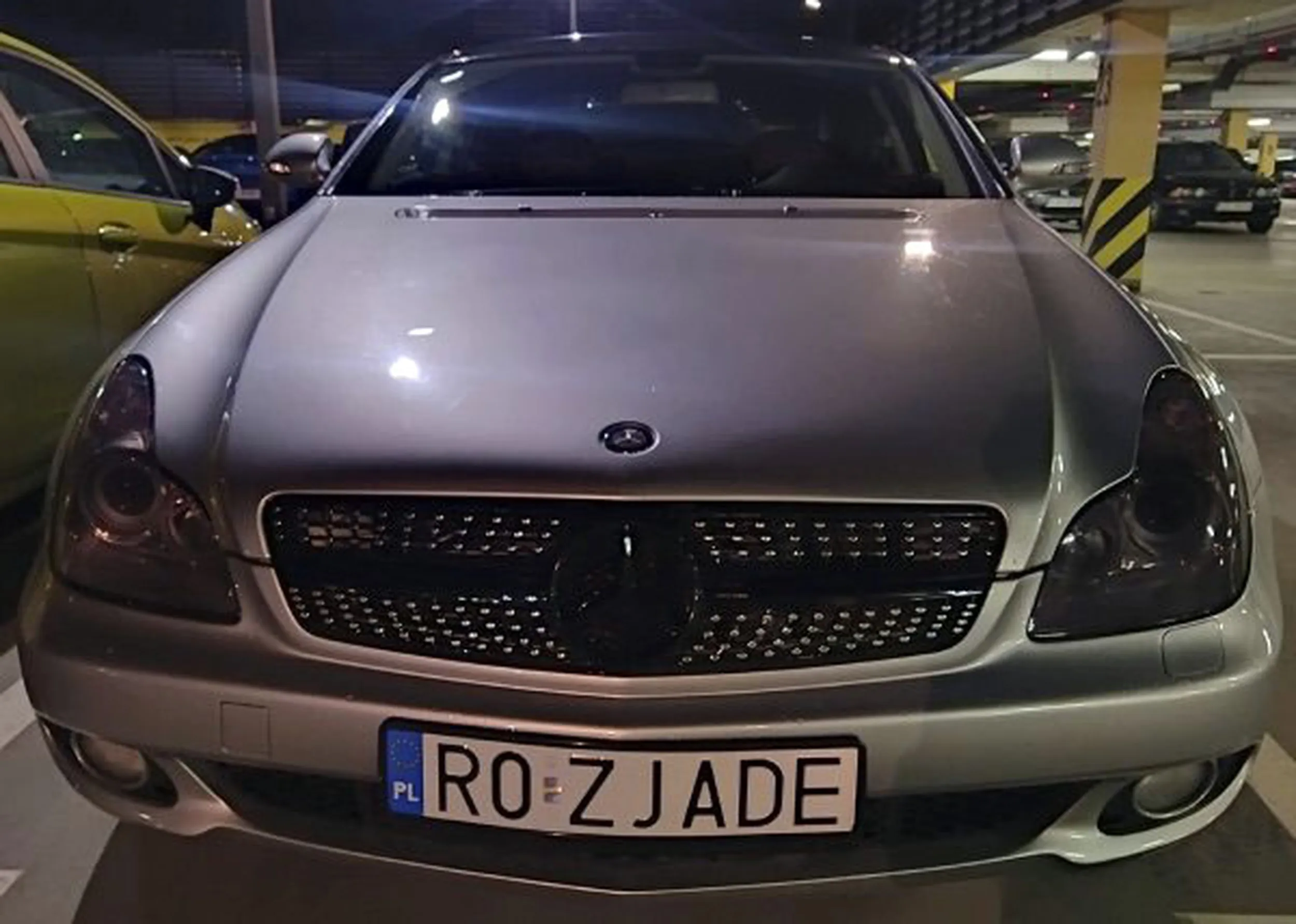 Fajny numer, blacha R0 ZJADE