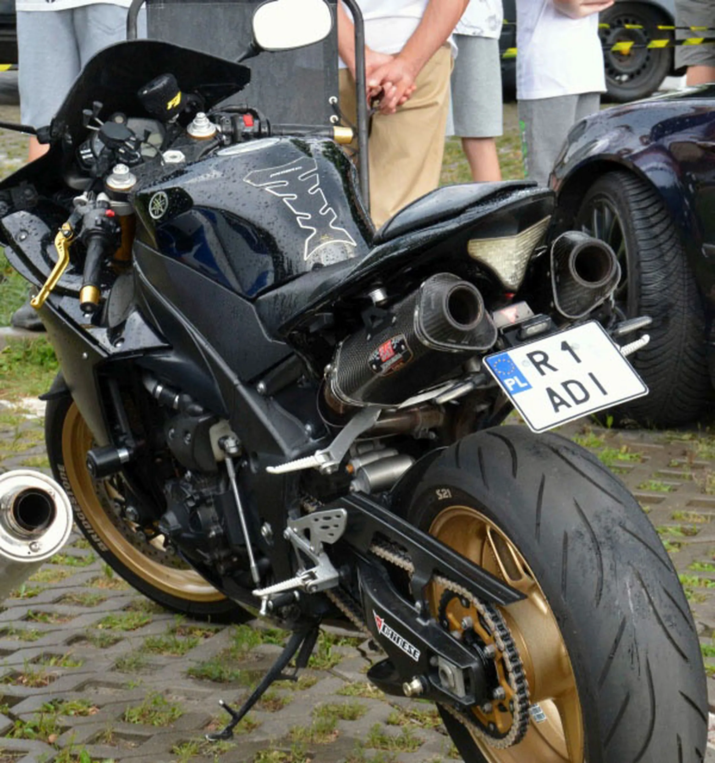 Fajny numer, blacha R1 ADI