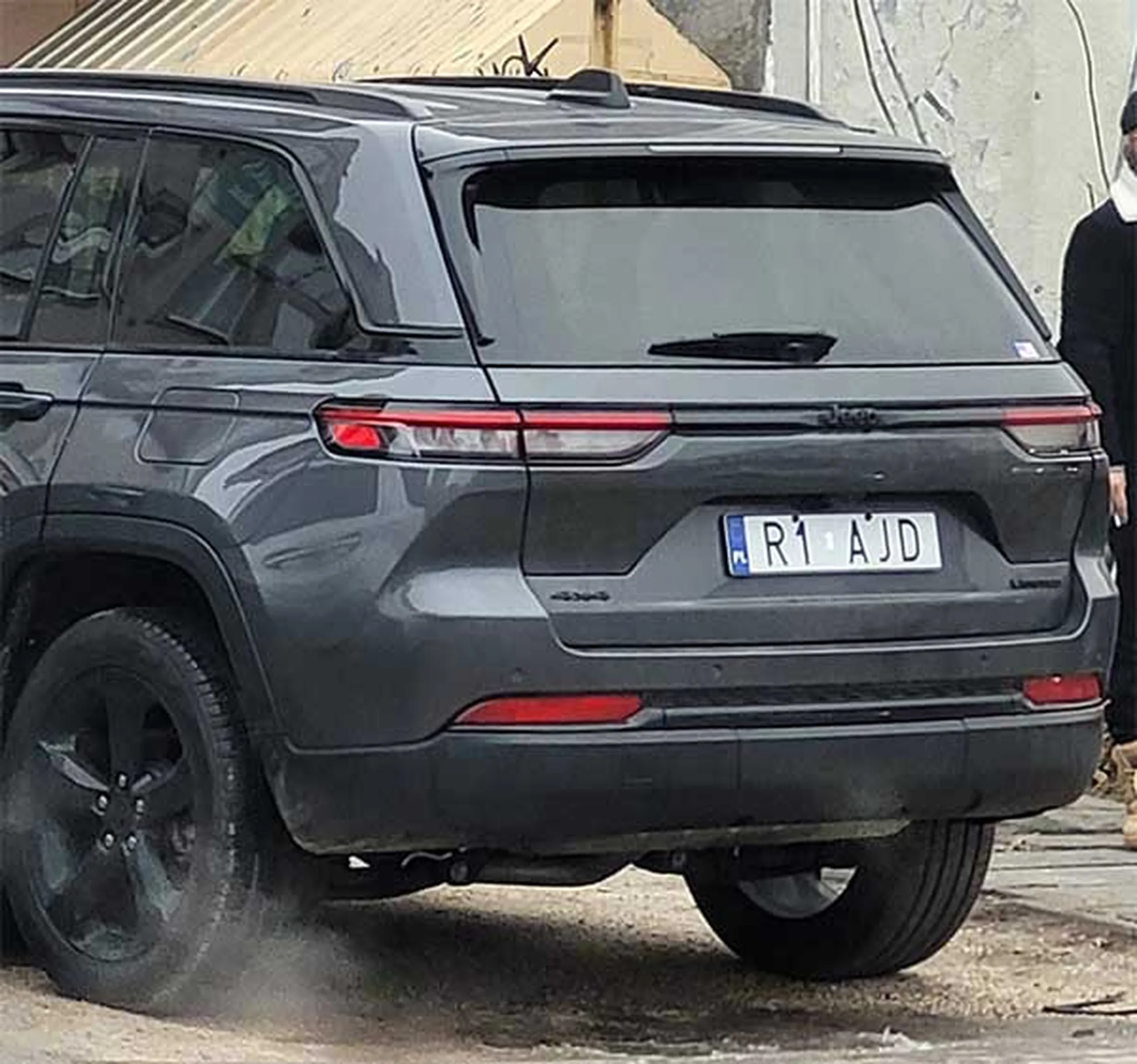 Fajny numer, blacha R1 AJD