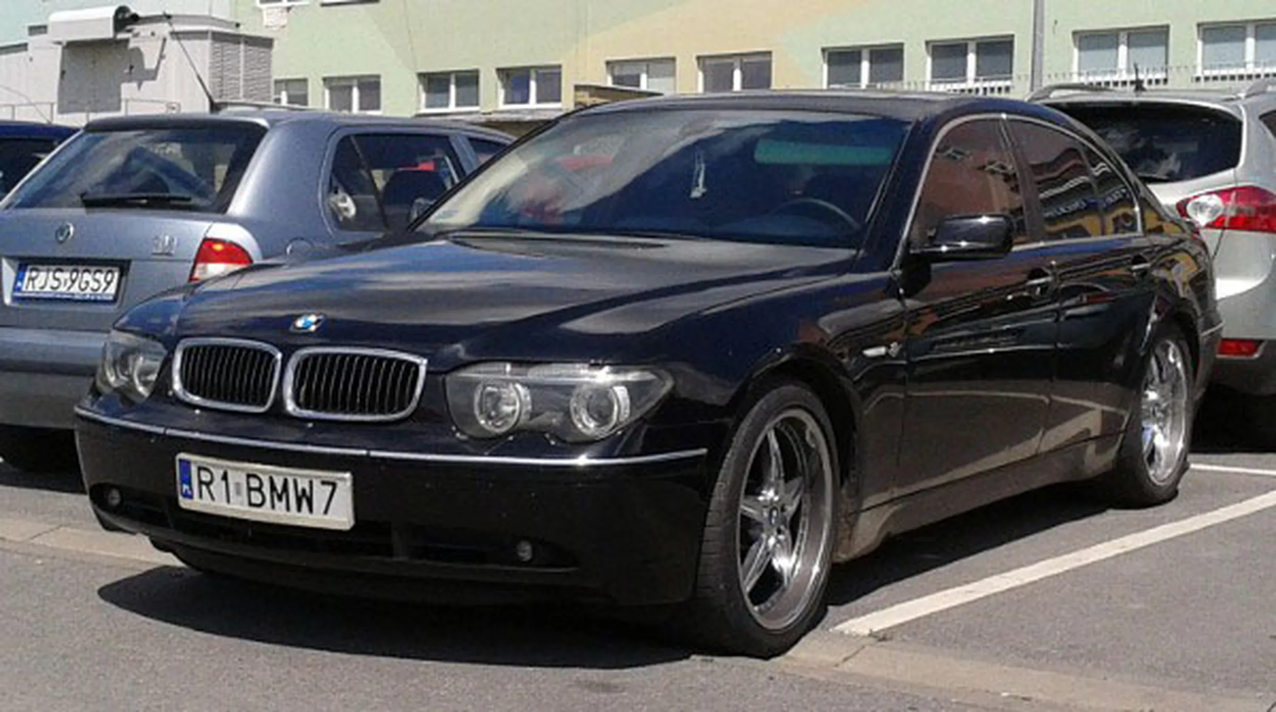 Fajny numer, blacha R1 BMW7