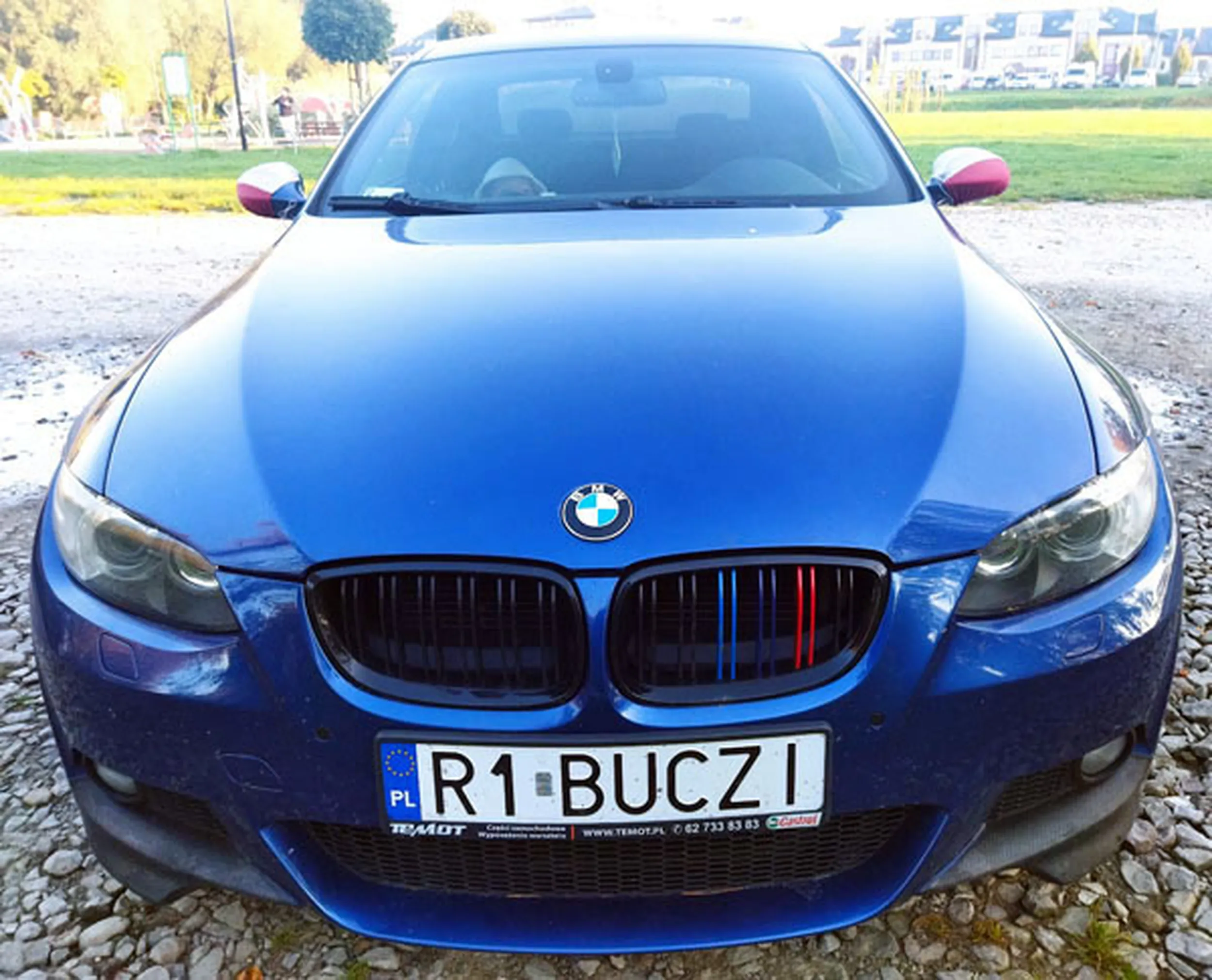 Fajny numer, blacha R1 BUCZI