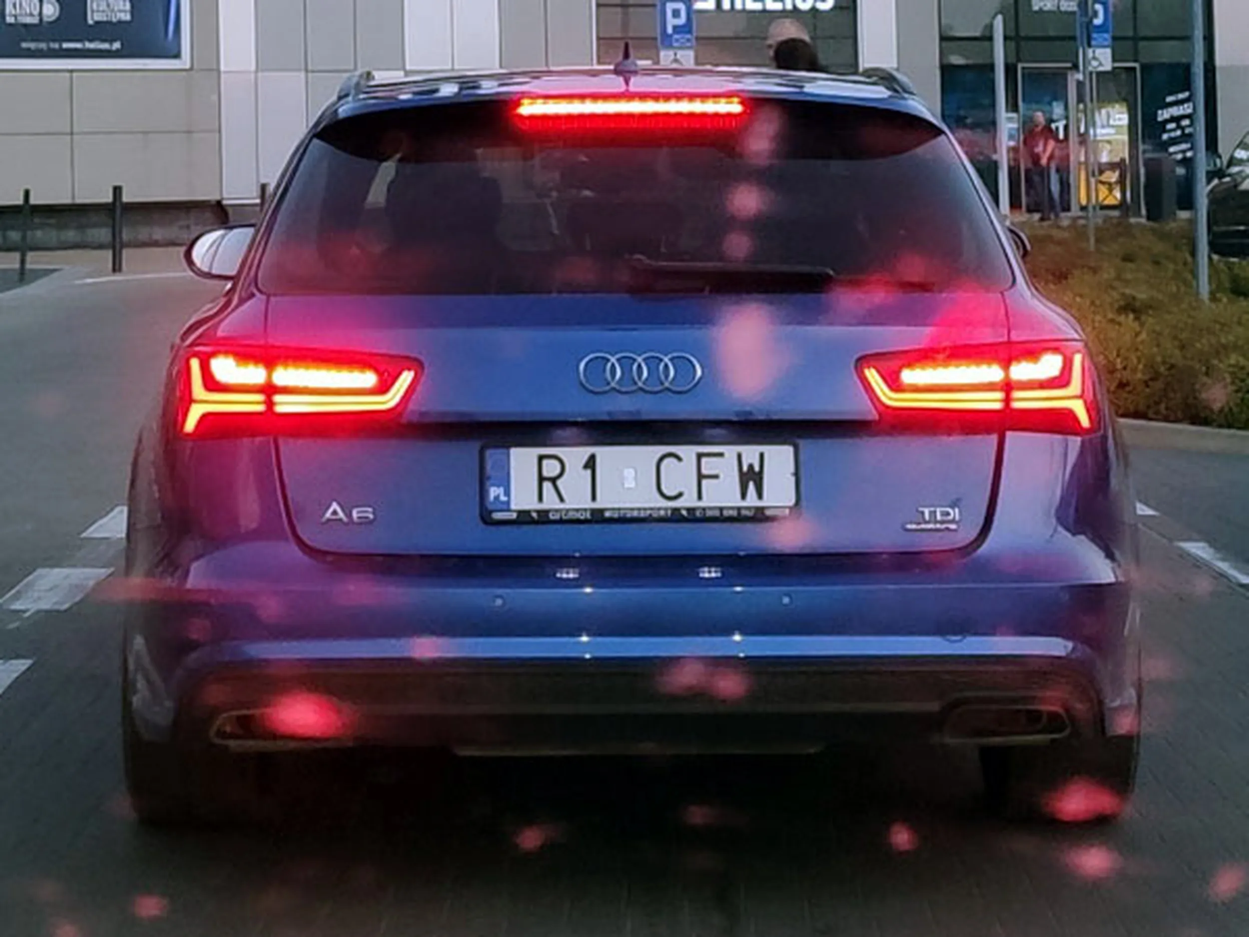 Fajny numer, blacha R1 CFW