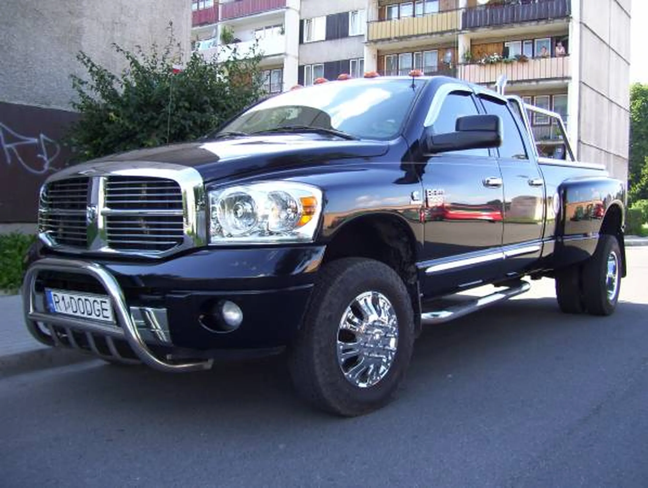 Fajny numer, blacha R1 DODGE