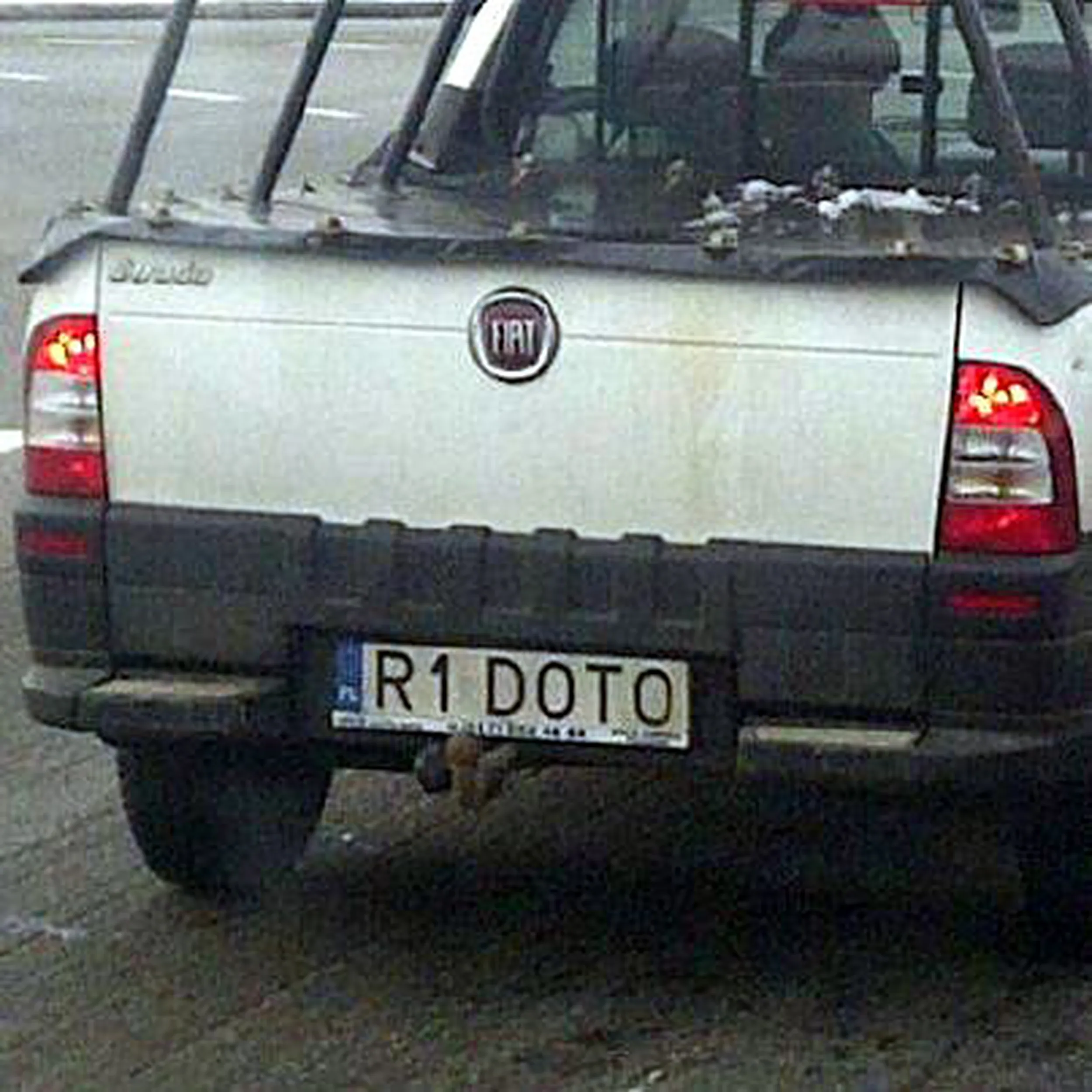 Fajny numer, blacha R1 DOTO