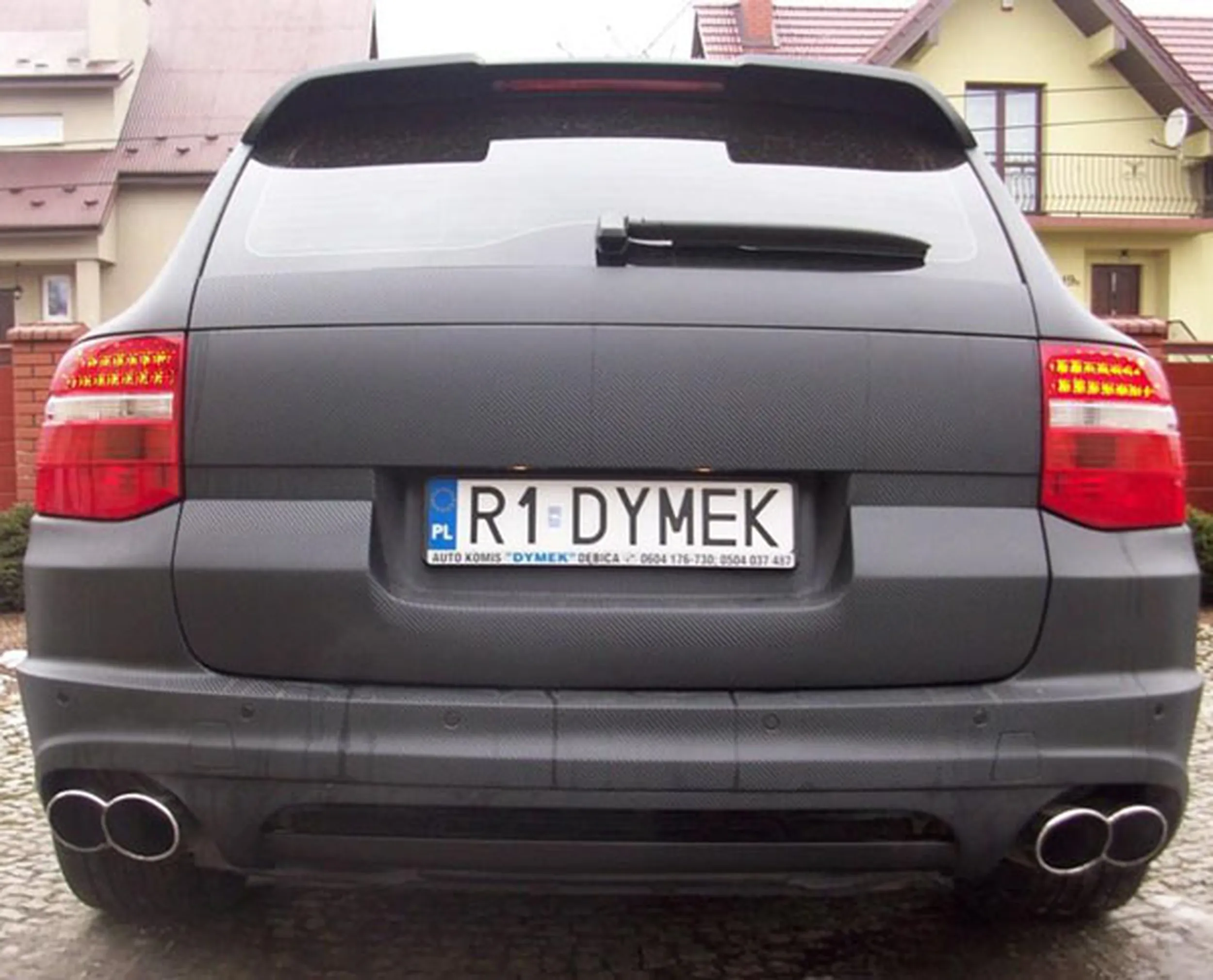 Fajny numer, blacha R1 DYMEK