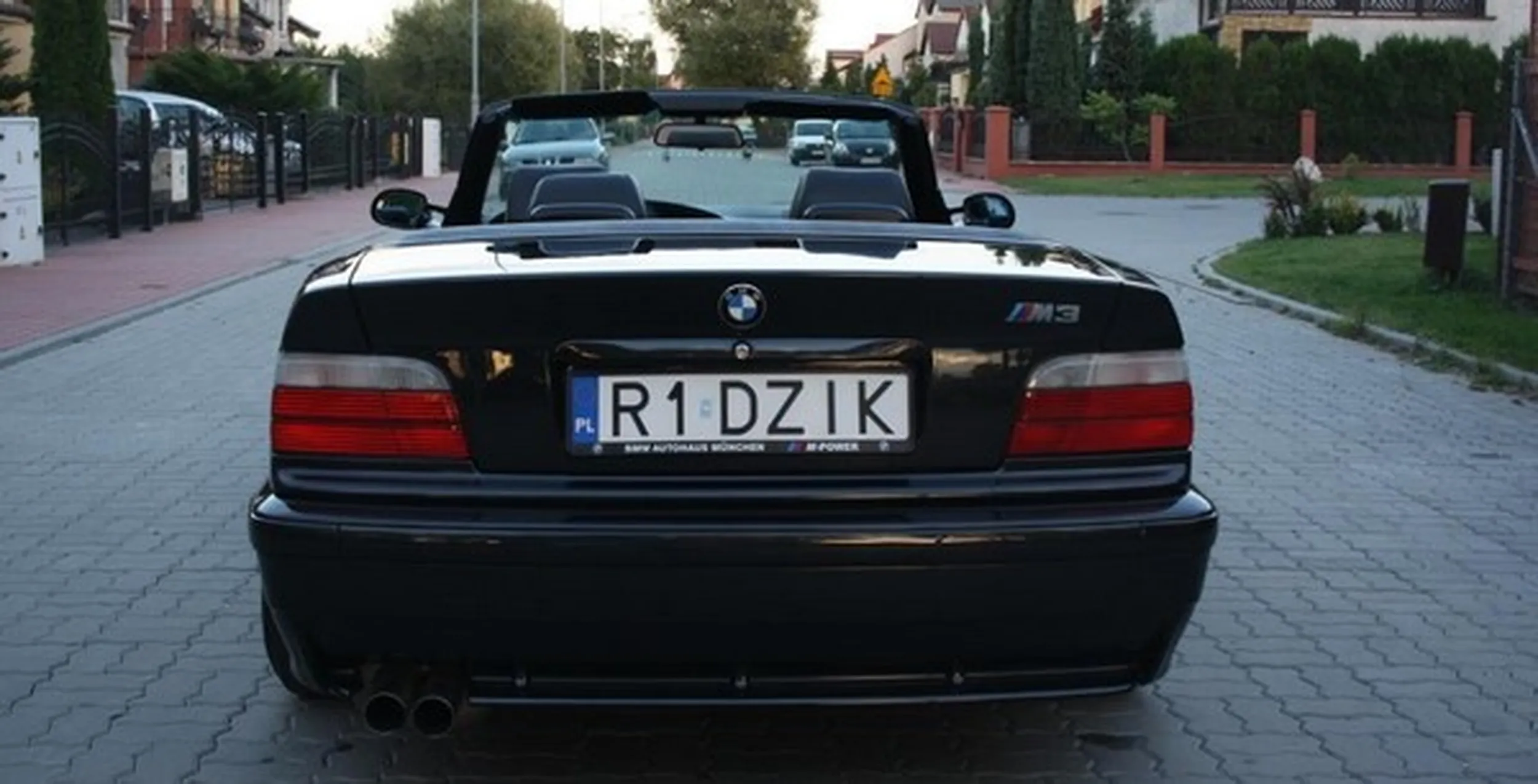 Fajny numer, blacha R1 DZIK