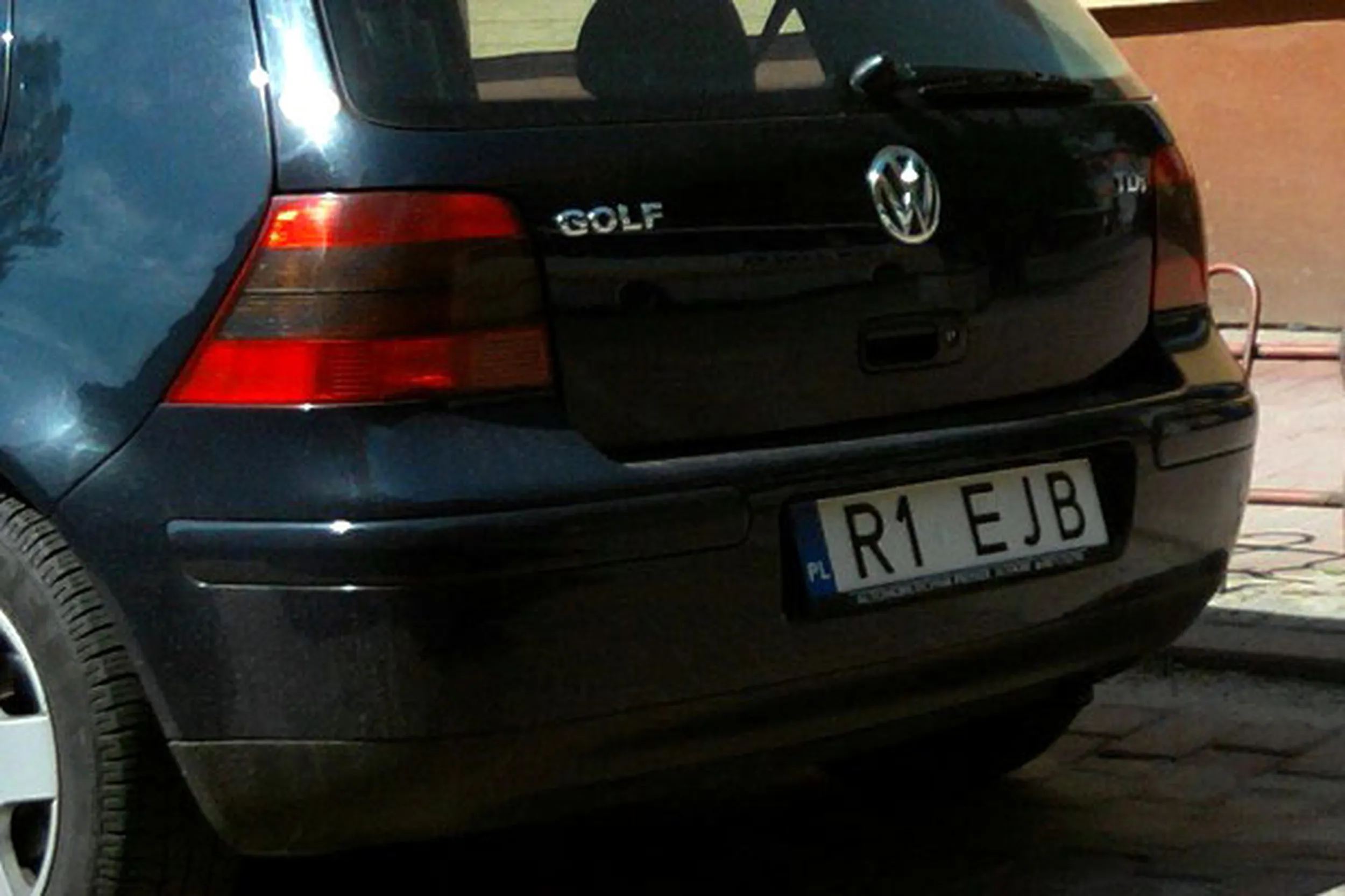 Fajny numer, blacha R1 EJB