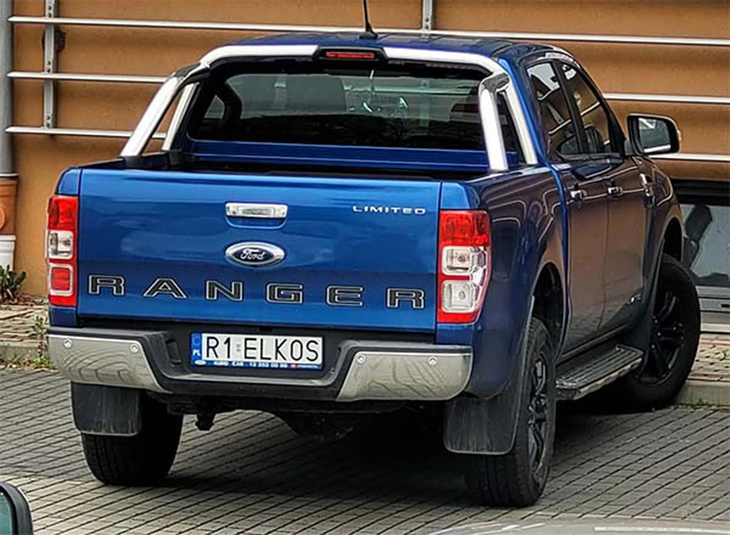 Fajny numer, blacha R1 ELKOS