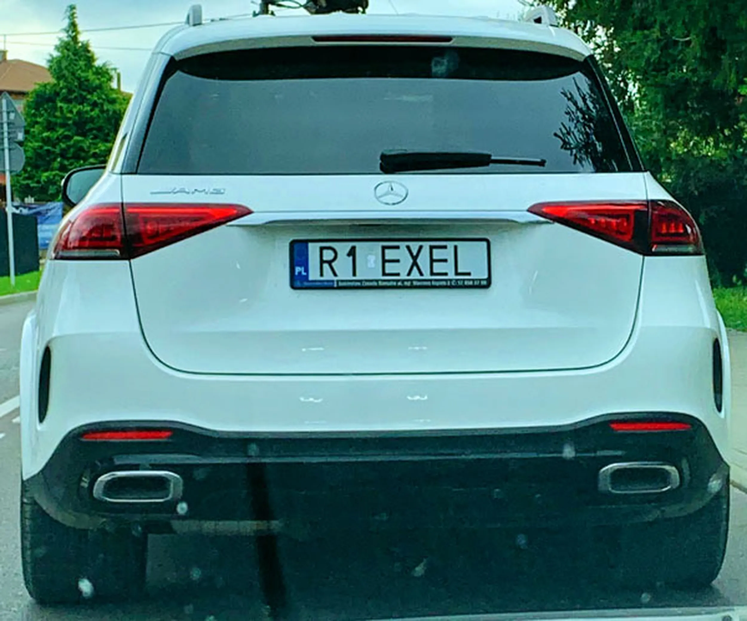 Fajny numer, blacha R1 EXEL