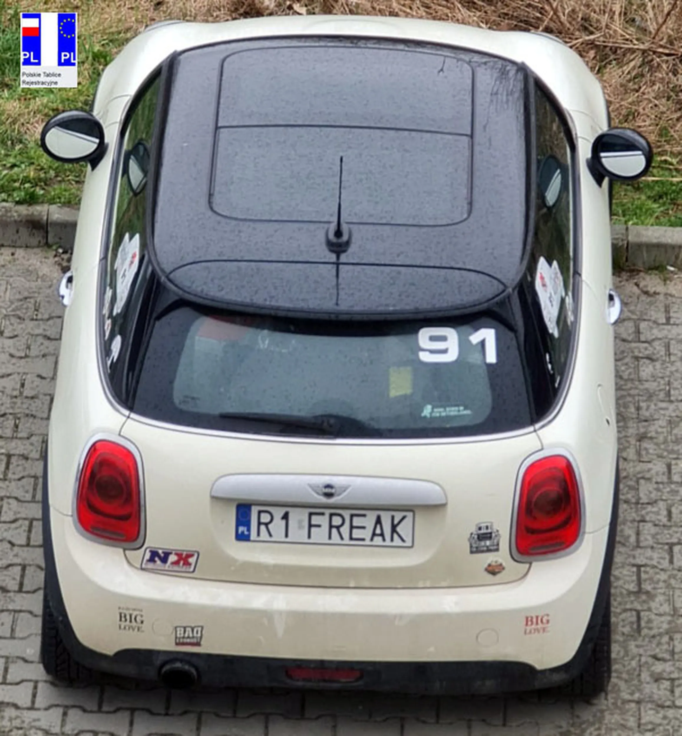 Fajny numer, blacha R1 FREAK