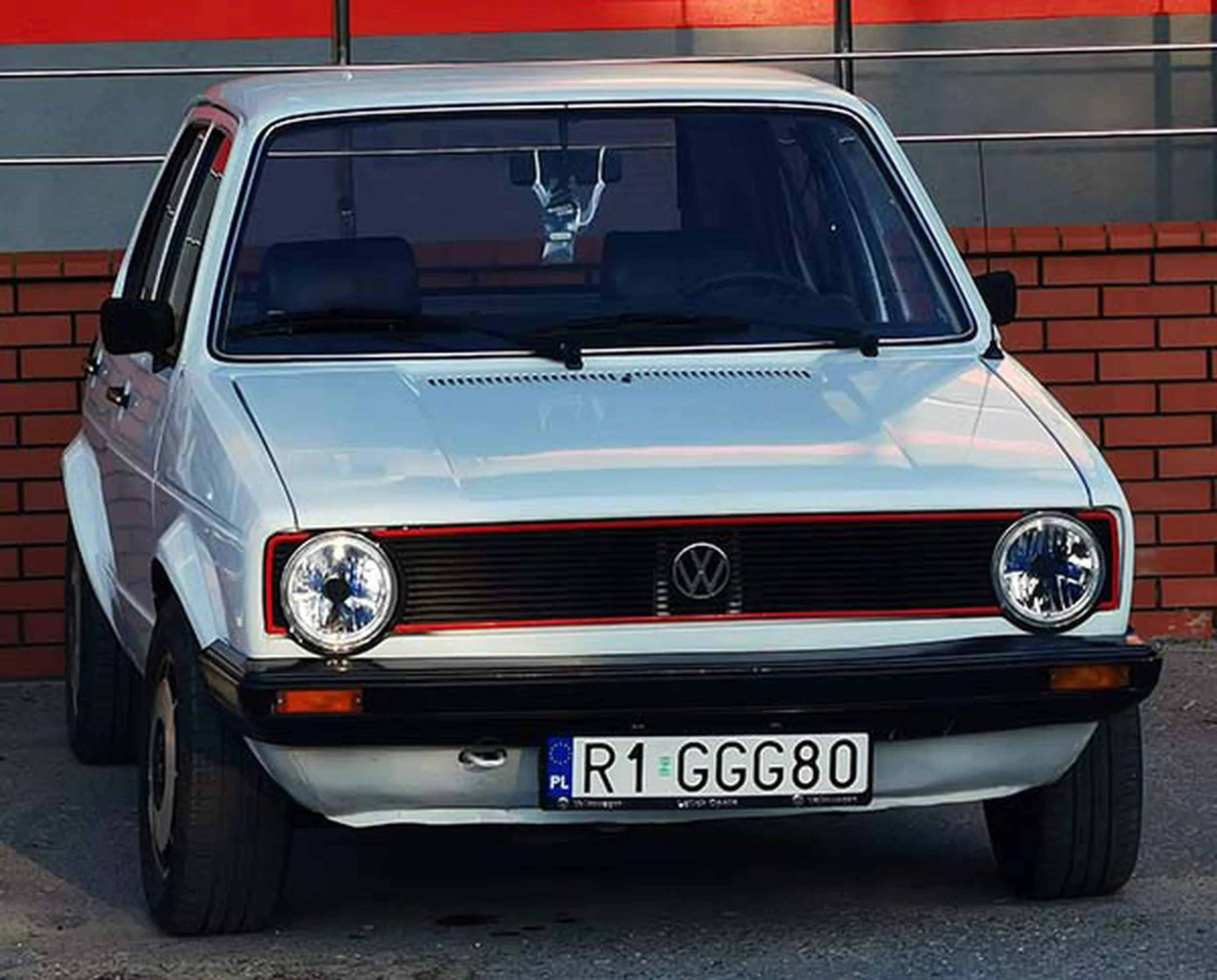 Fajny numer, blacha R1 GGG80