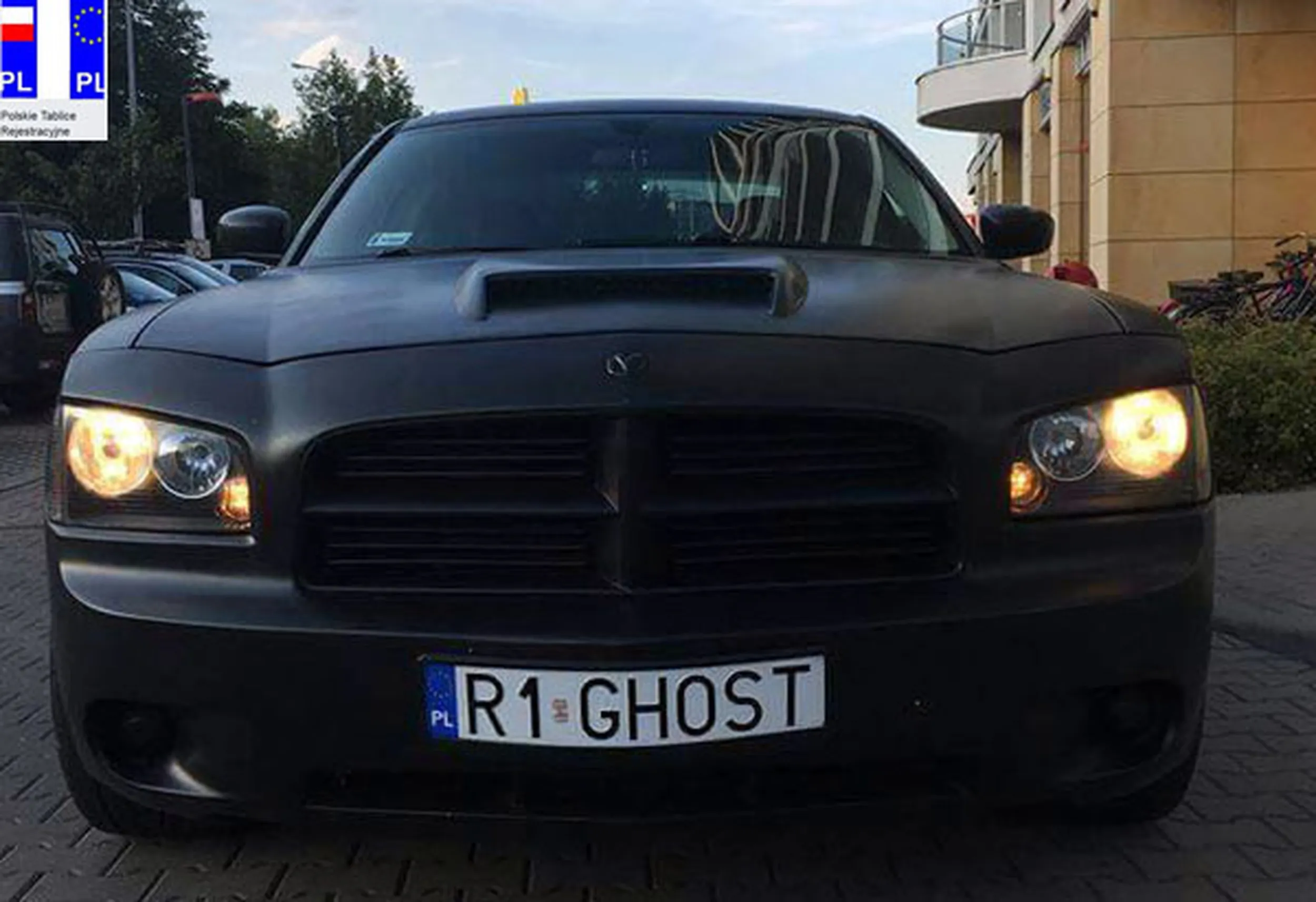 Fajny numer, blacha R1 GHOST