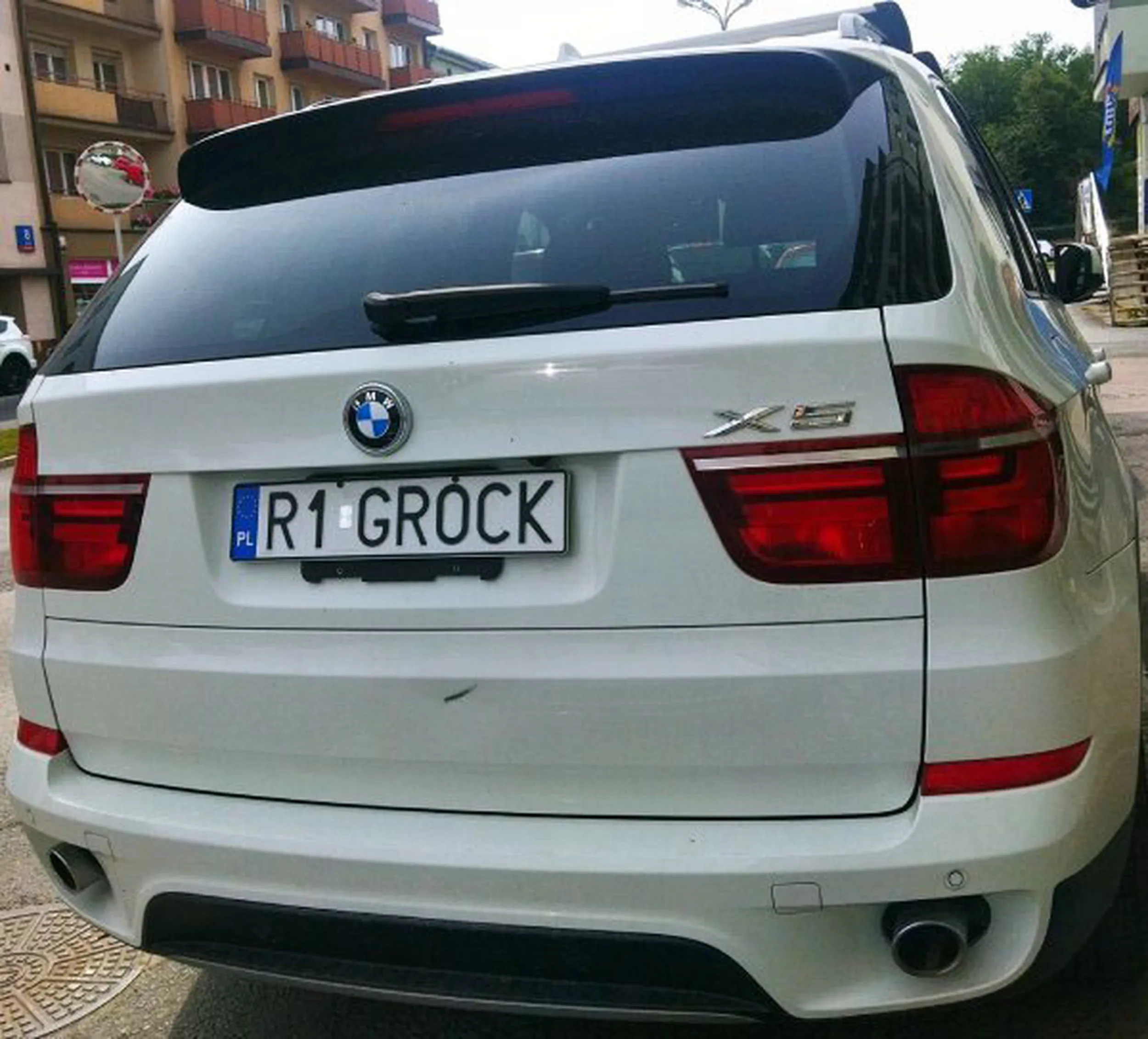 Fajny numer, blacha R1 GROCK