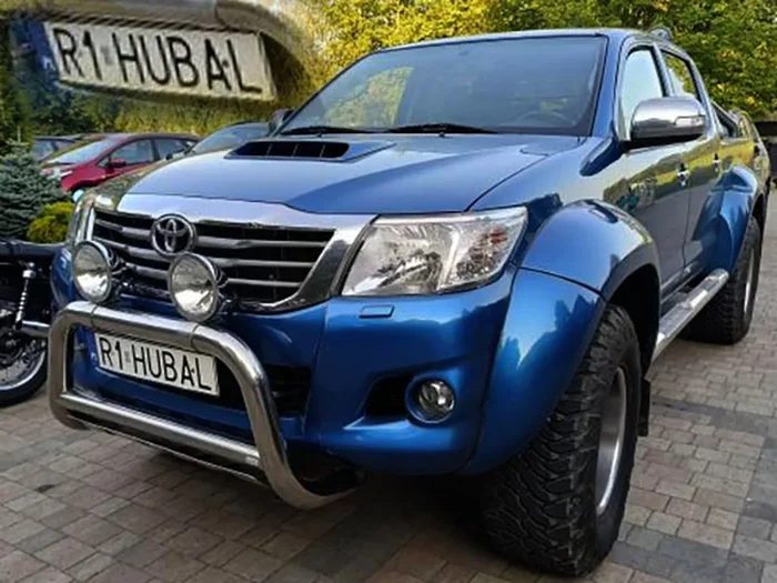 Fajny numer, blacha R1 HUBAL