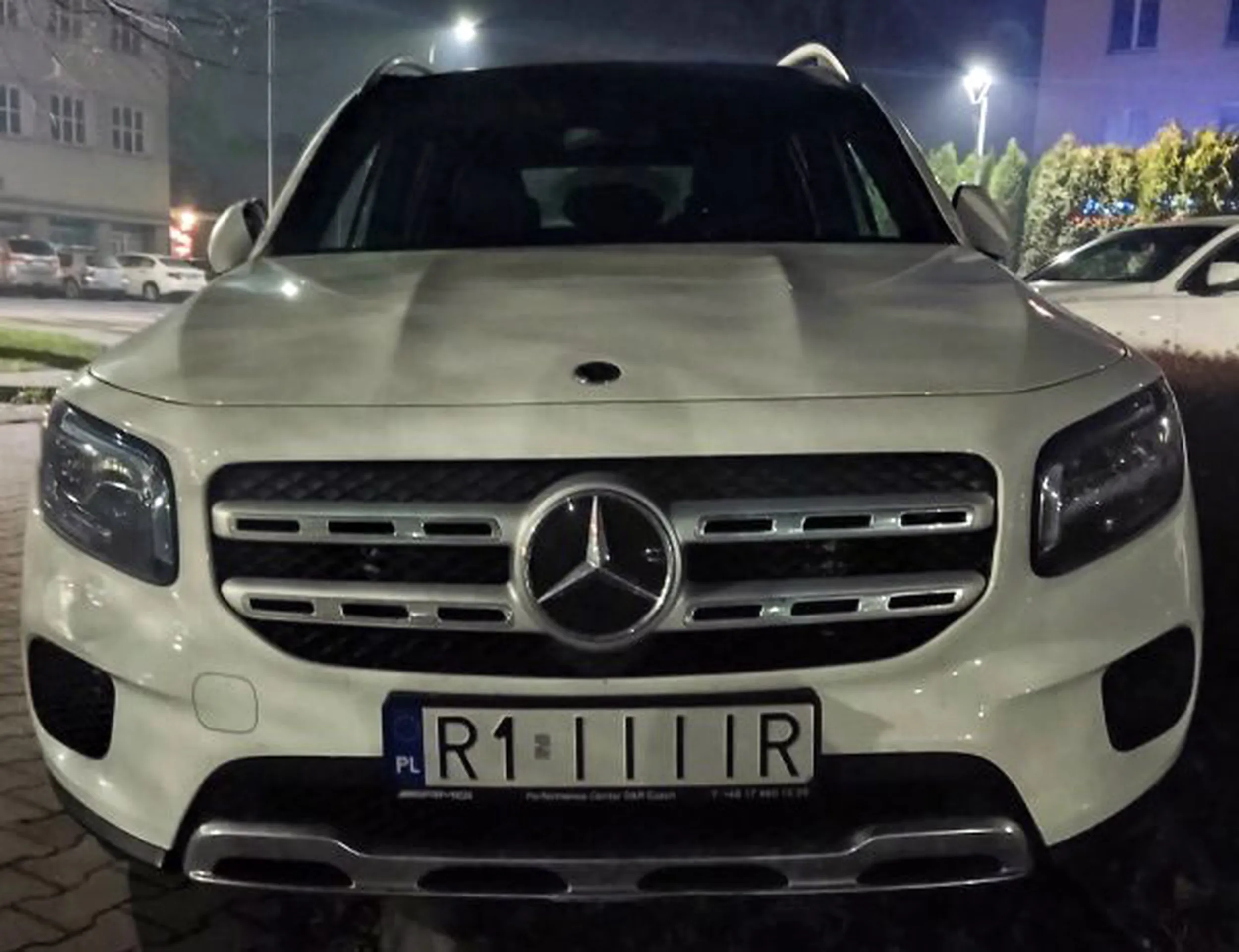 Fajny numer, blacha R1 IIIIR