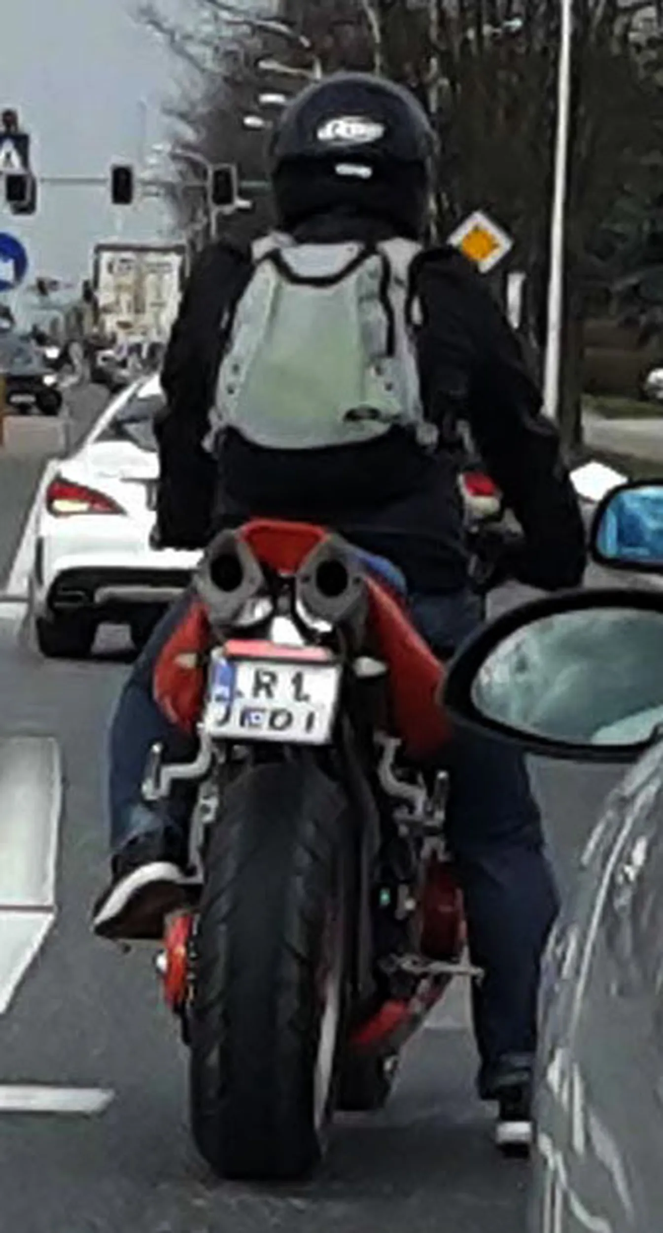 Fajny numer, blacha R1 JEDI