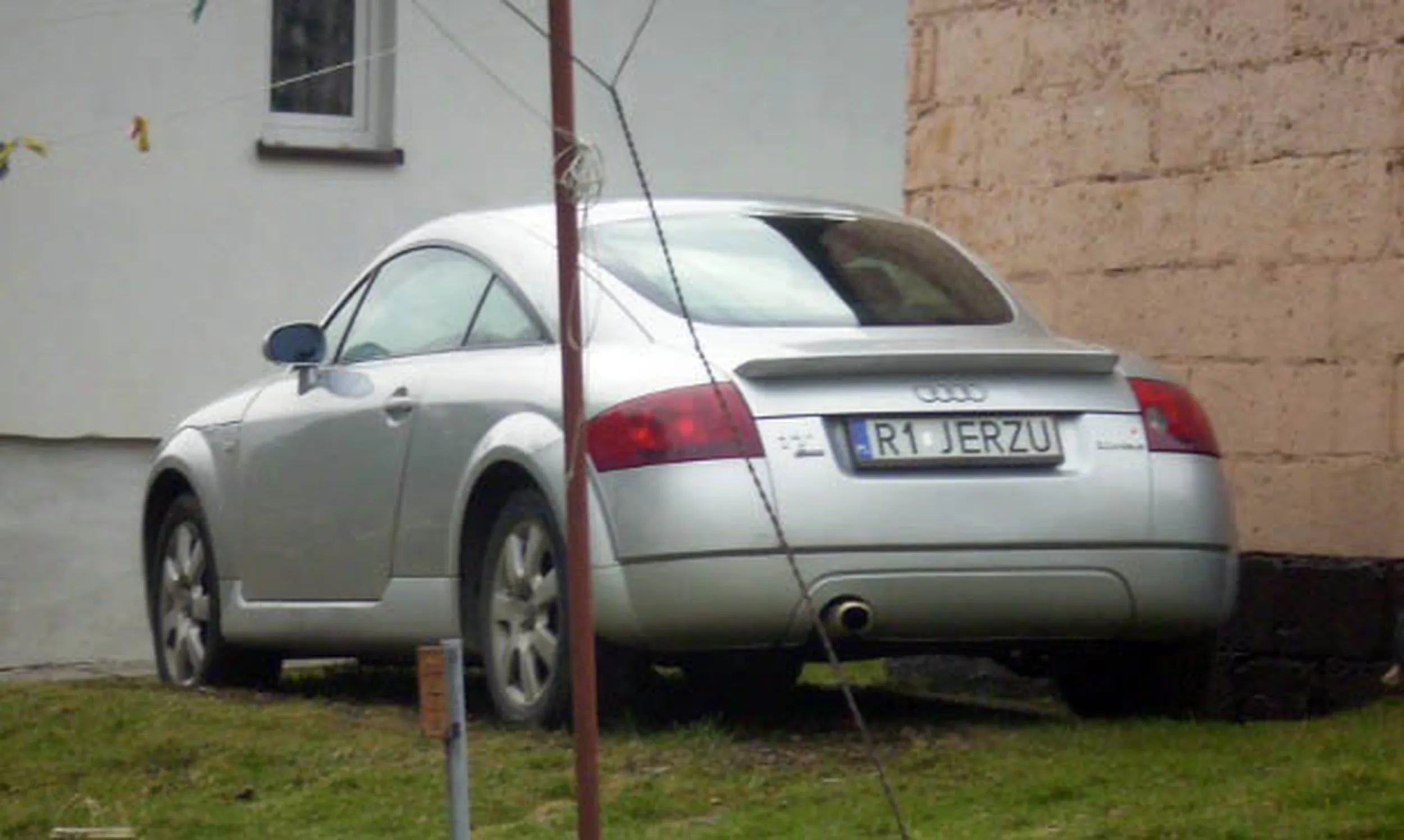 Fajny numer, blacha R1 JERZU