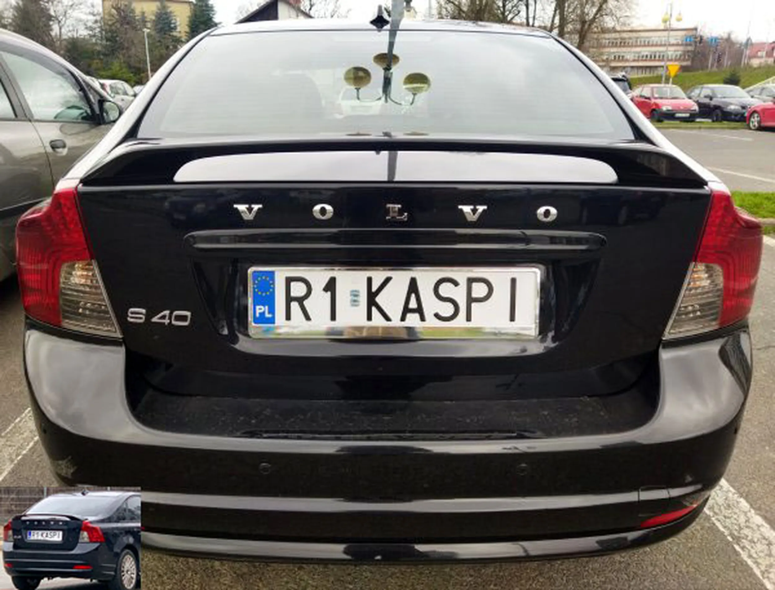 Fajny numer, blacha R1 KASPI