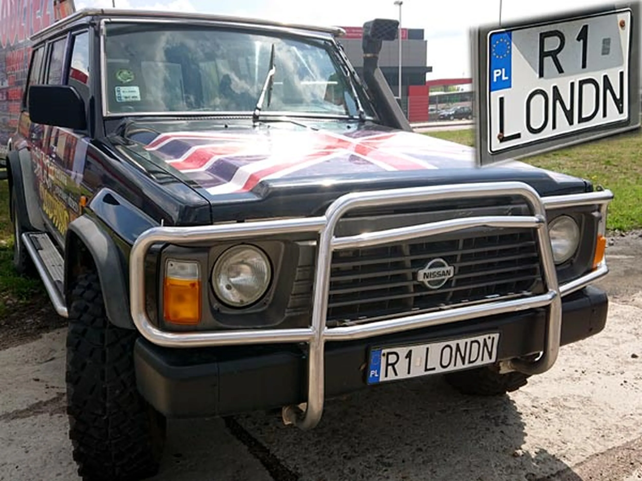 Fajny numer, blacha R1 LONDN