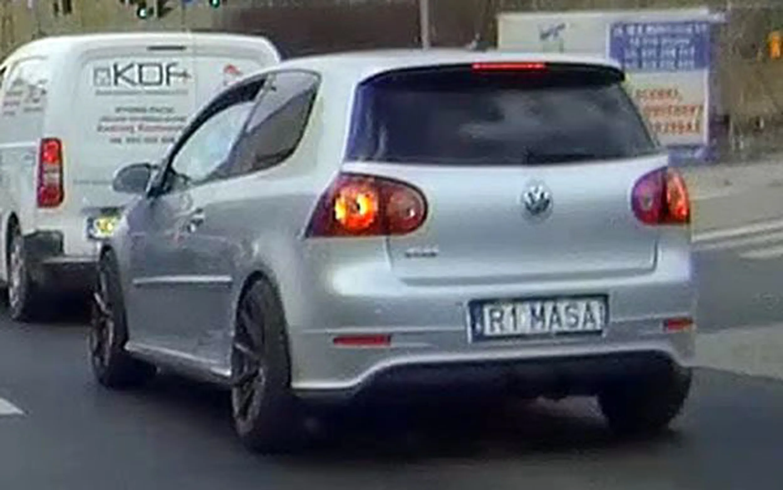 Fajny numer, blacha R1 MASA