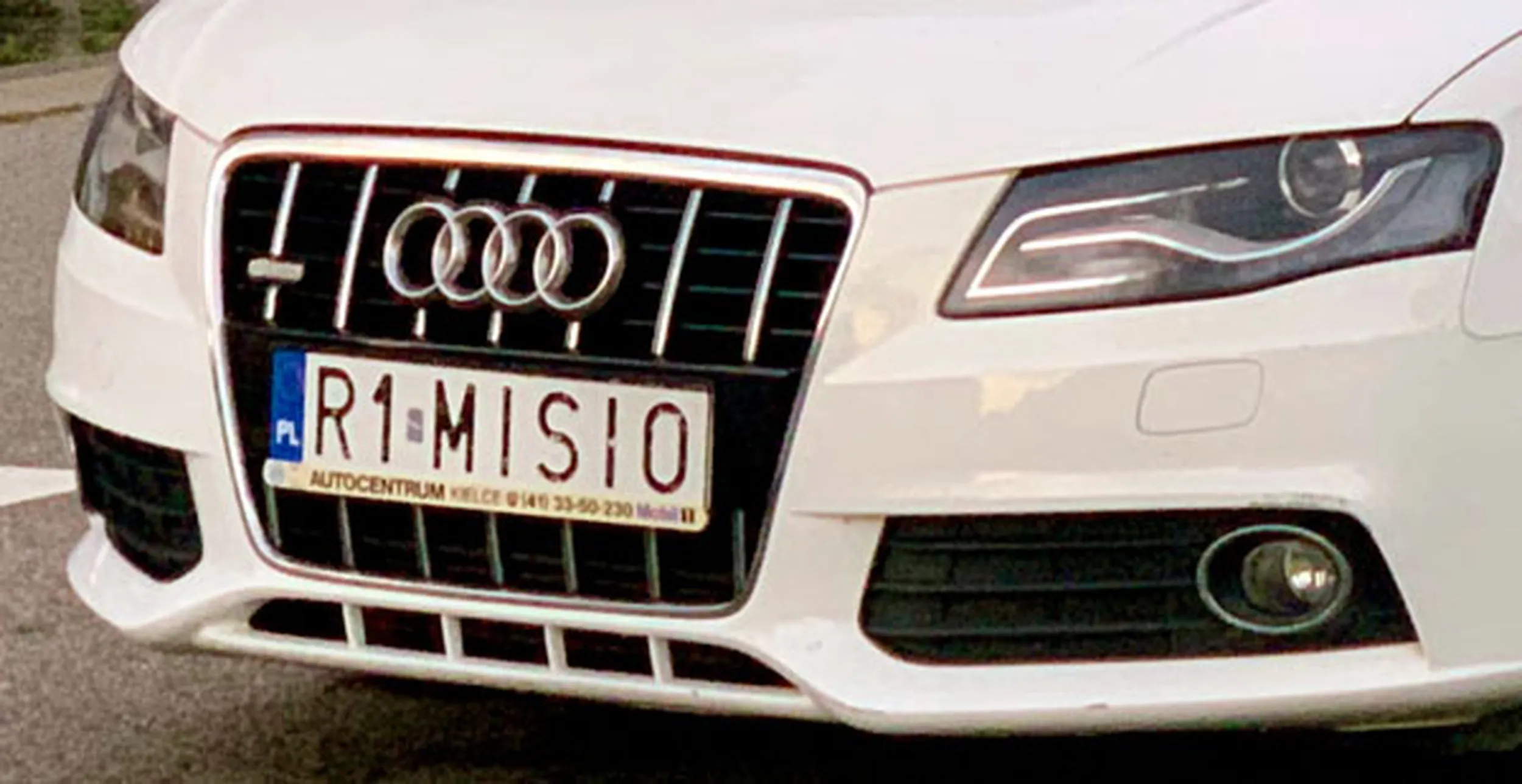 Fajny numer, blacha R1 MISIO