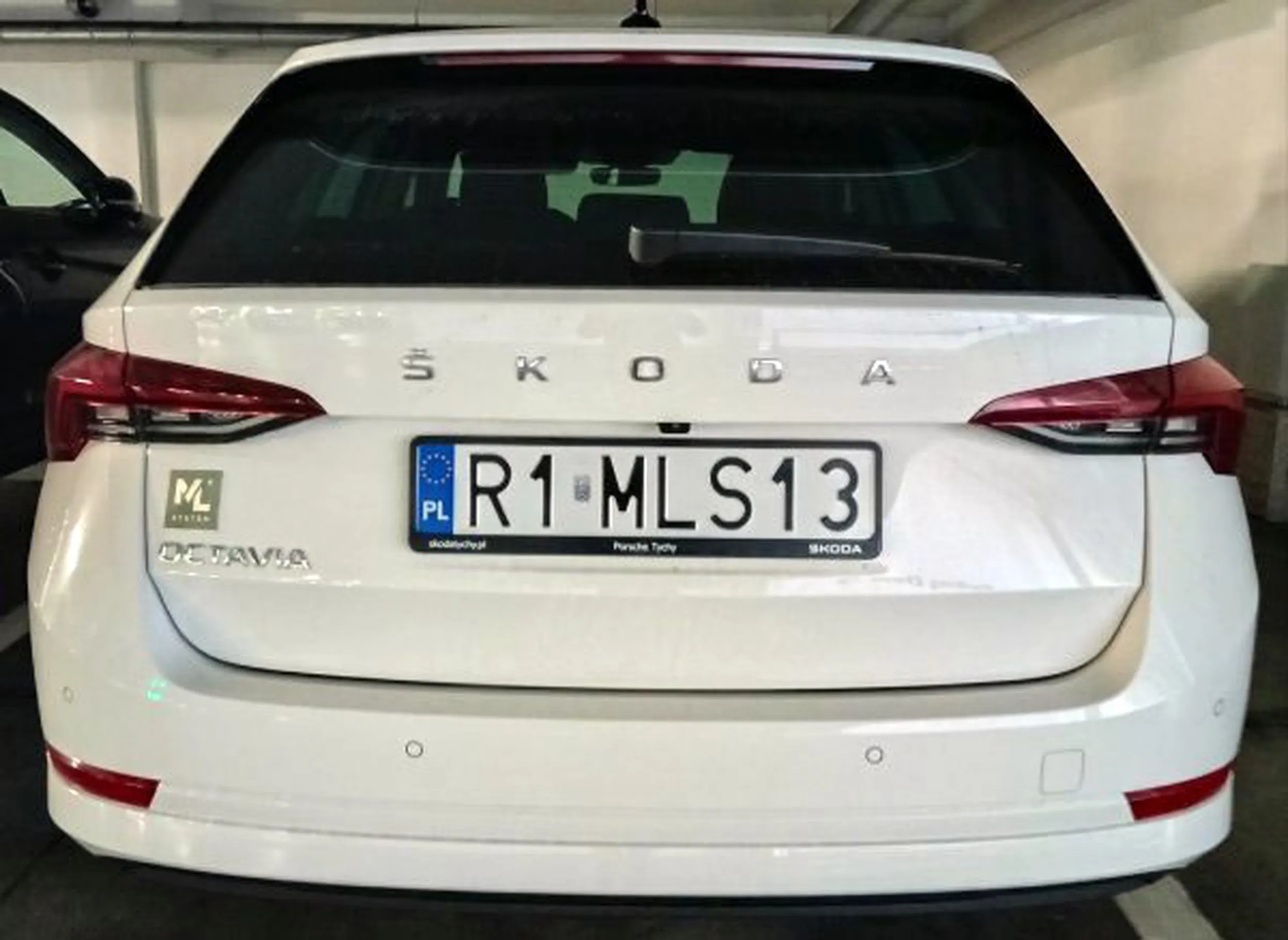 Fajny numer, blacha R1 MLS13