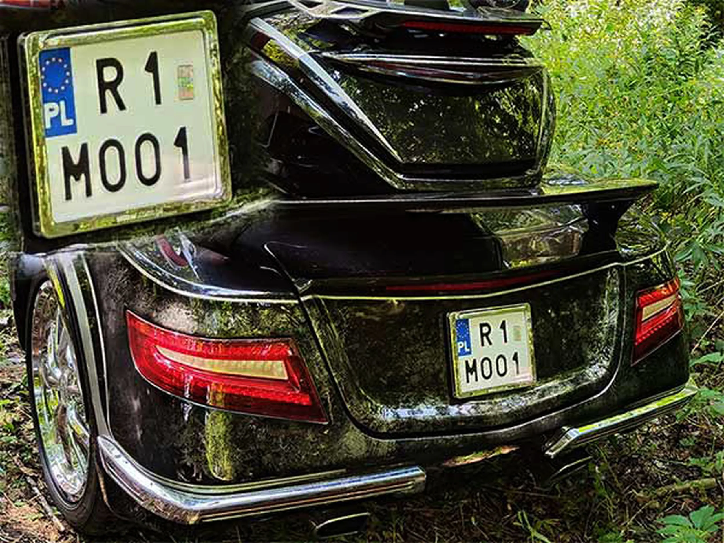 Fajny numer, blacha R1 MOO1