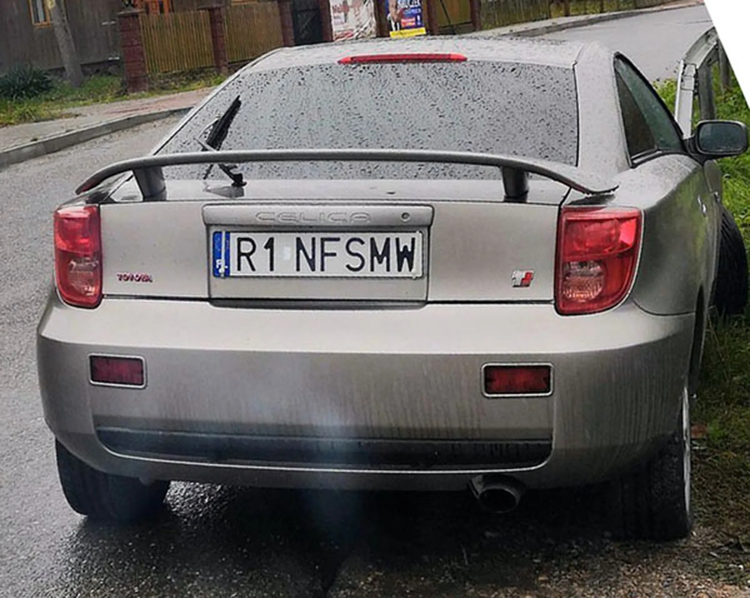 Fajny numer, blacha R1 NFSMW