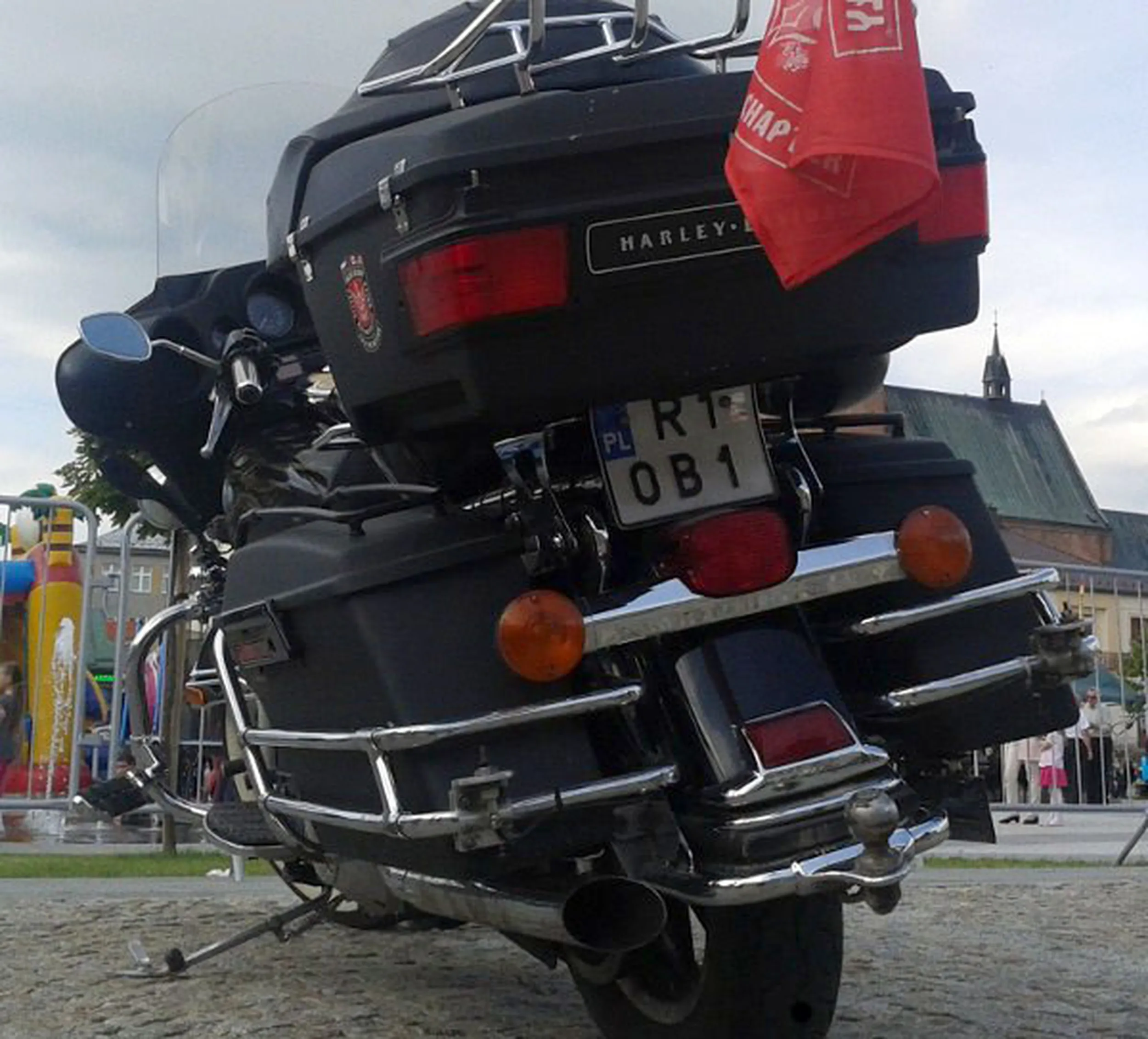 Fajny numer, blacha R1 OB1