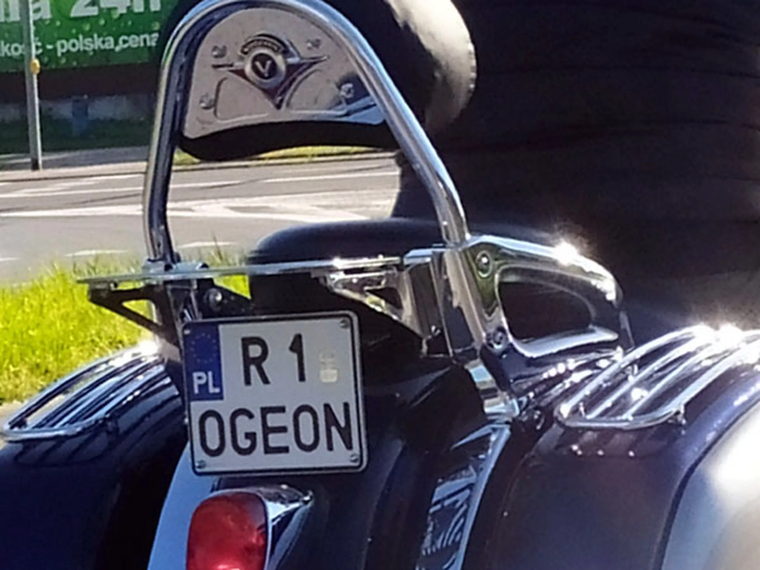 Fajny numer, blacha R1 OGEON
