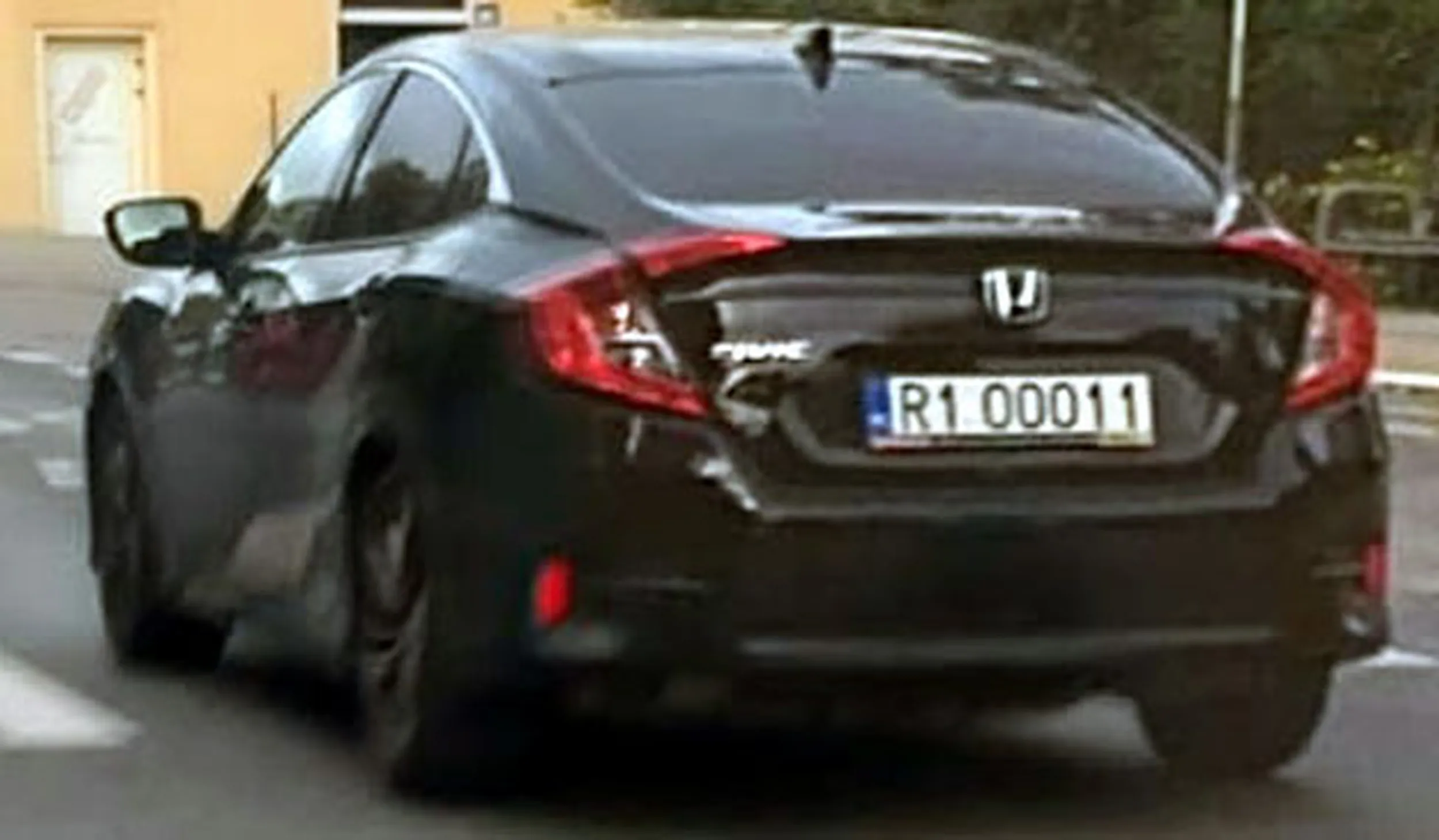 Fajny numer, blacha R1 OOO11