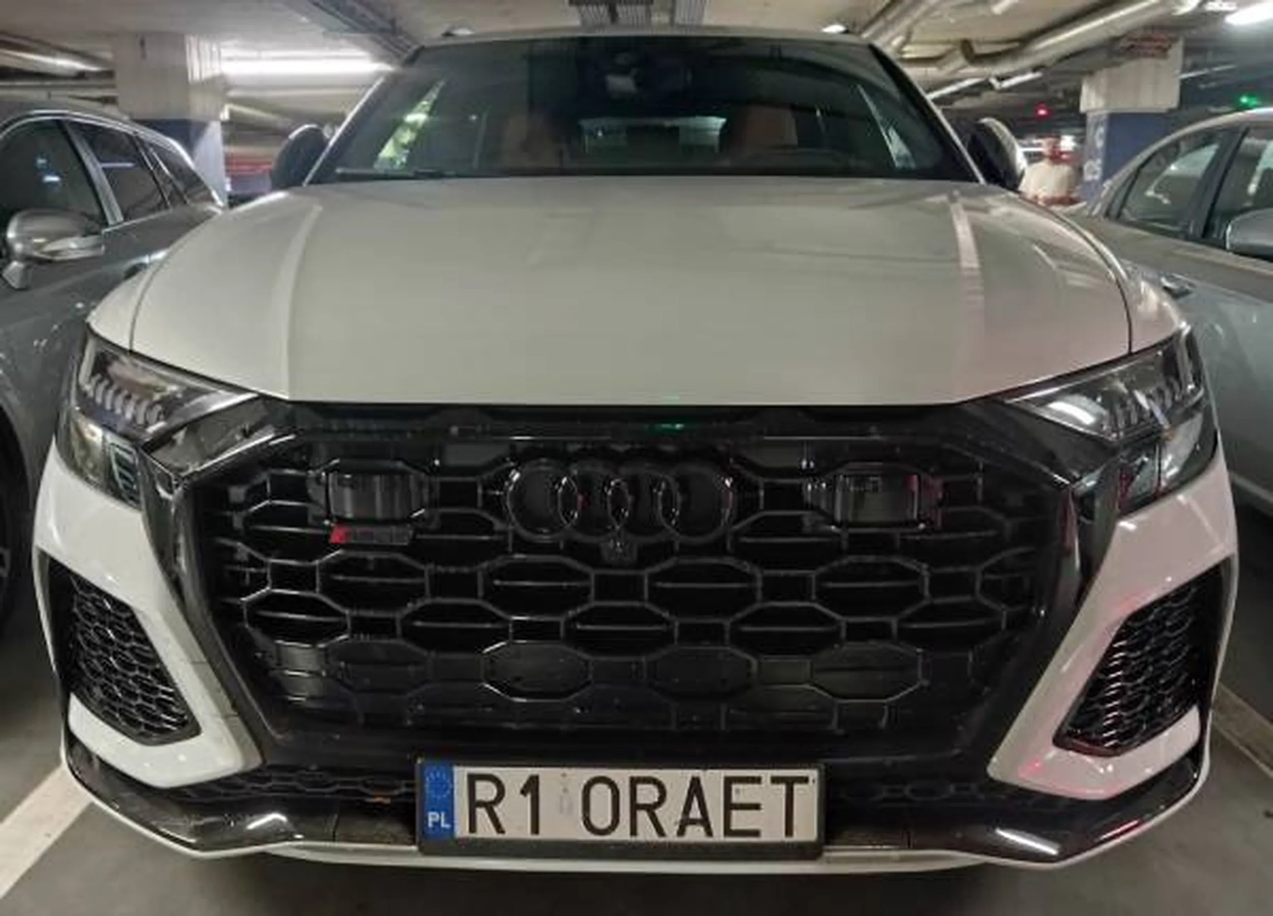 Fajny numer, blacha R1 ORAET