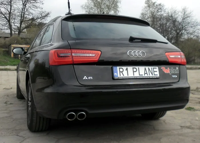 Fajny numer, blacha R1 PLANE