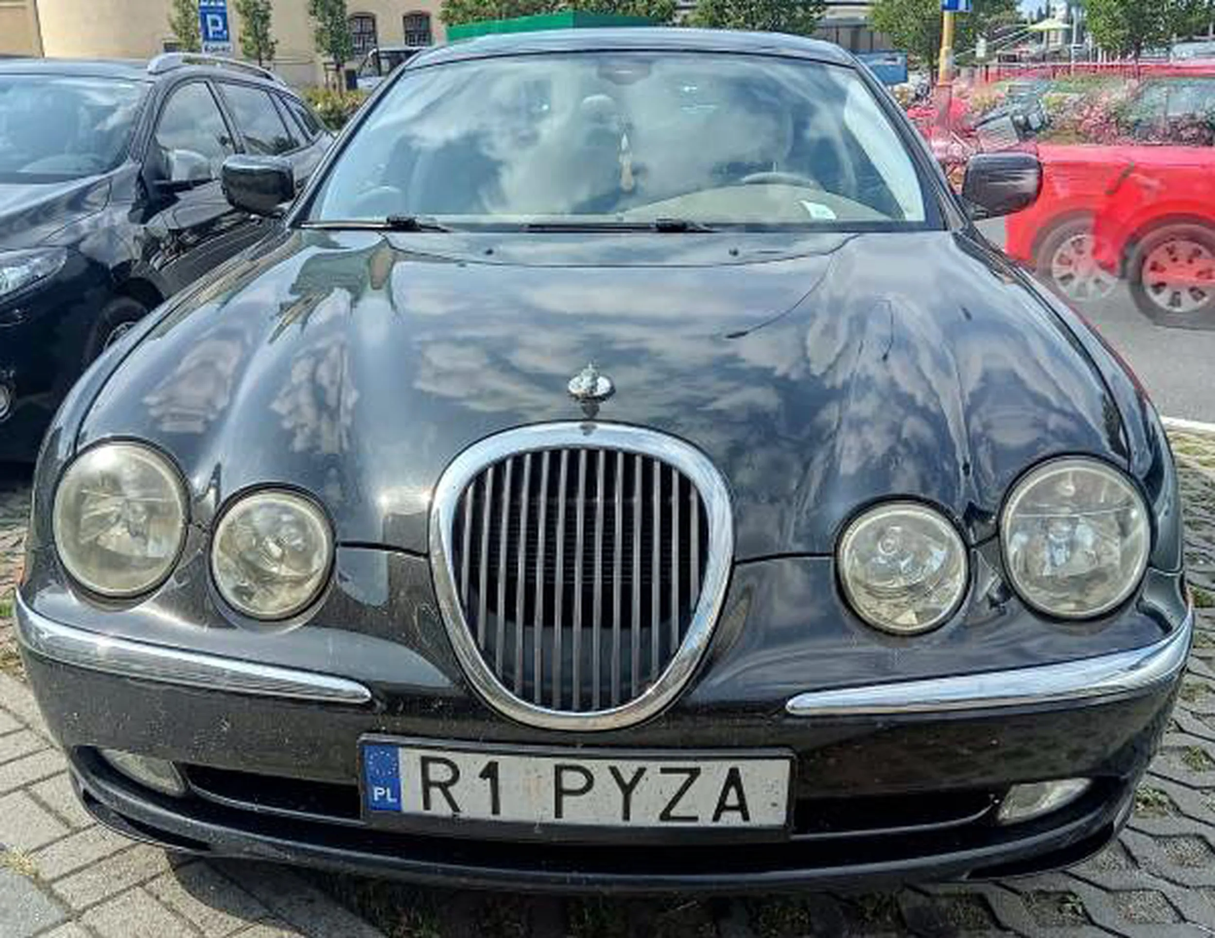 Fajny numer, blacha R1 PYZA