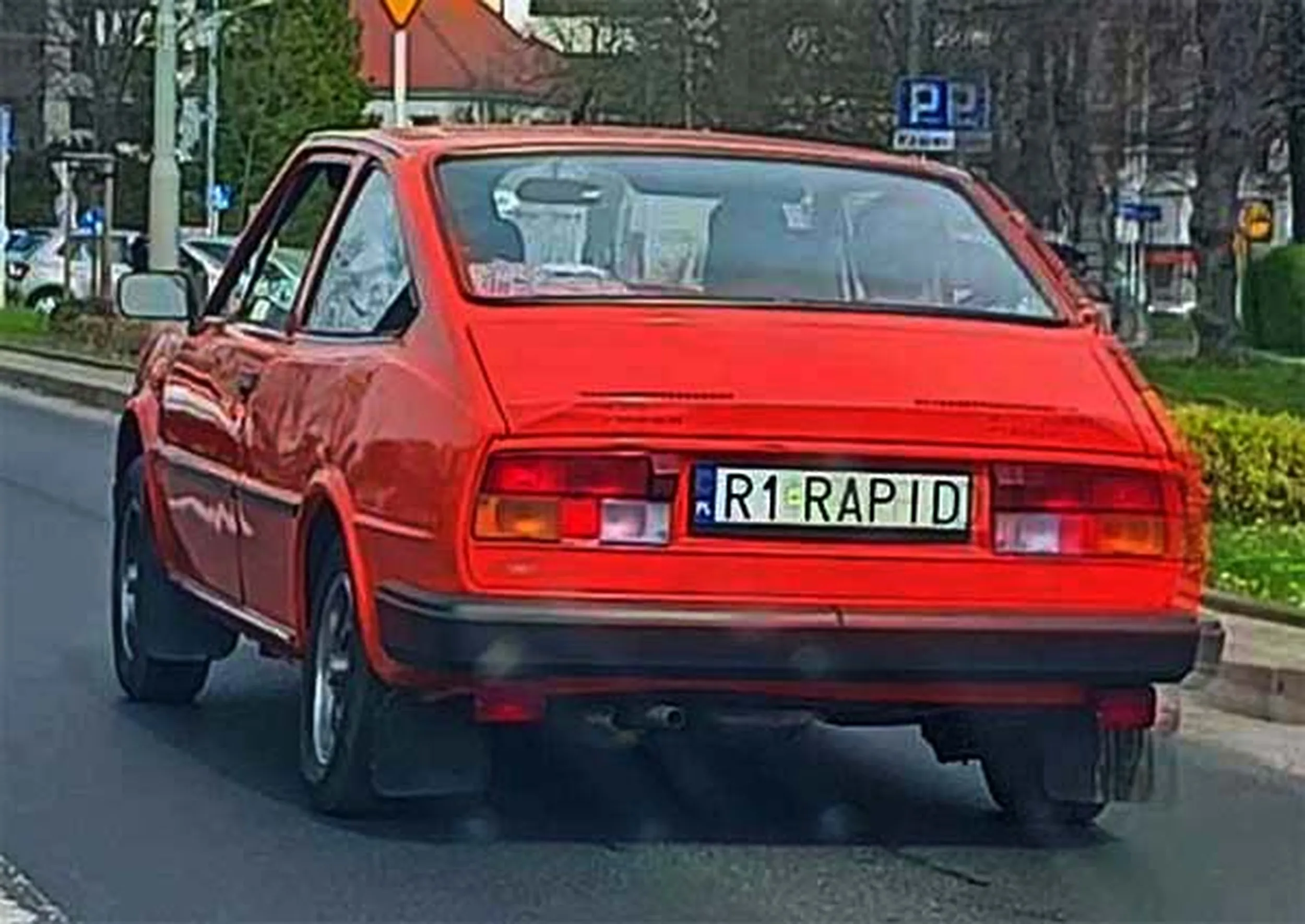 Fajny numer, blacha R1 RAPID