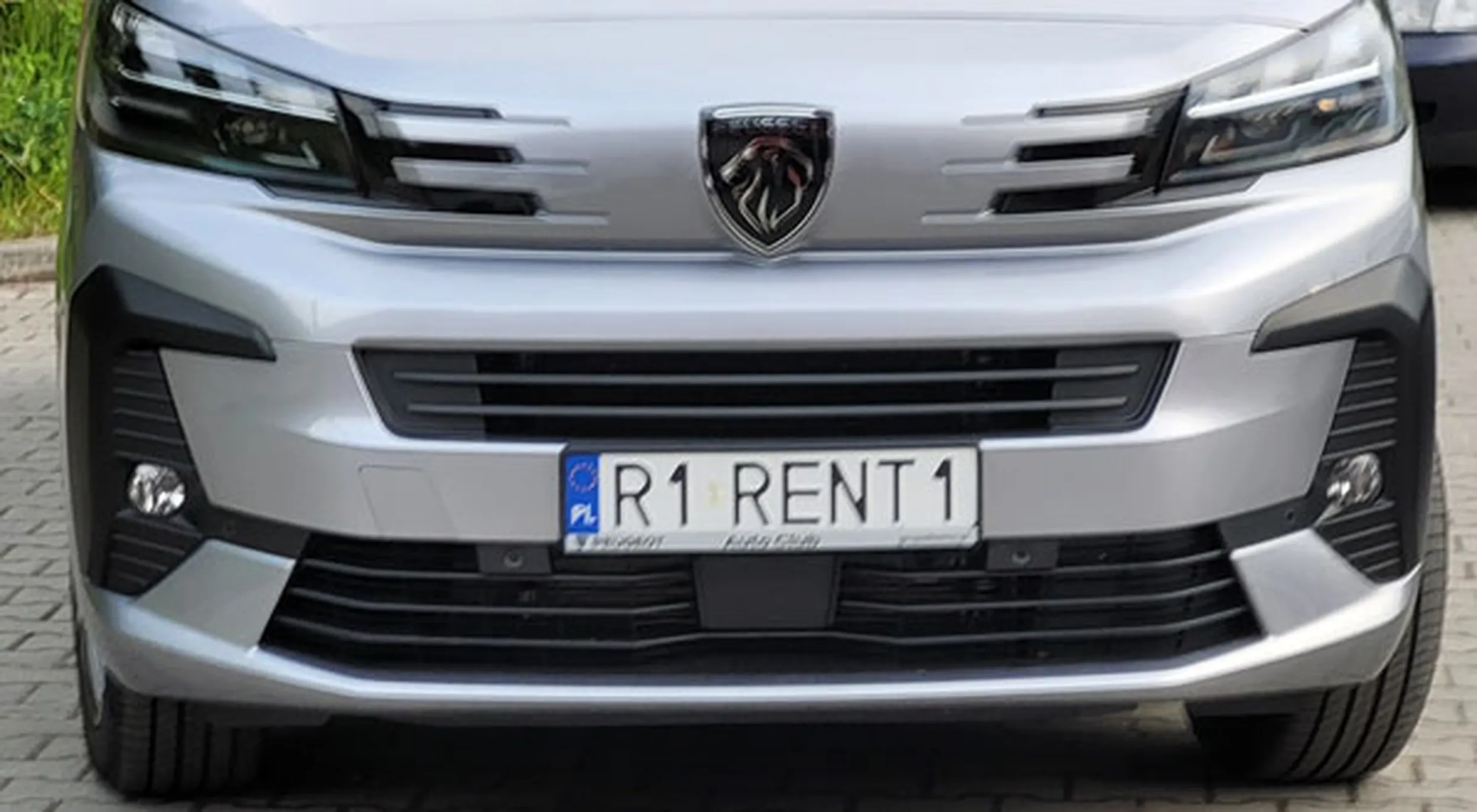 Fajny numer, blacha R1 RENT1